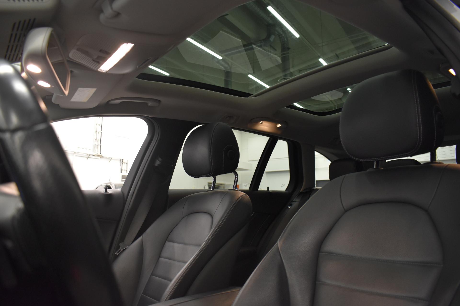 MERCEDES-BENZ C 2015