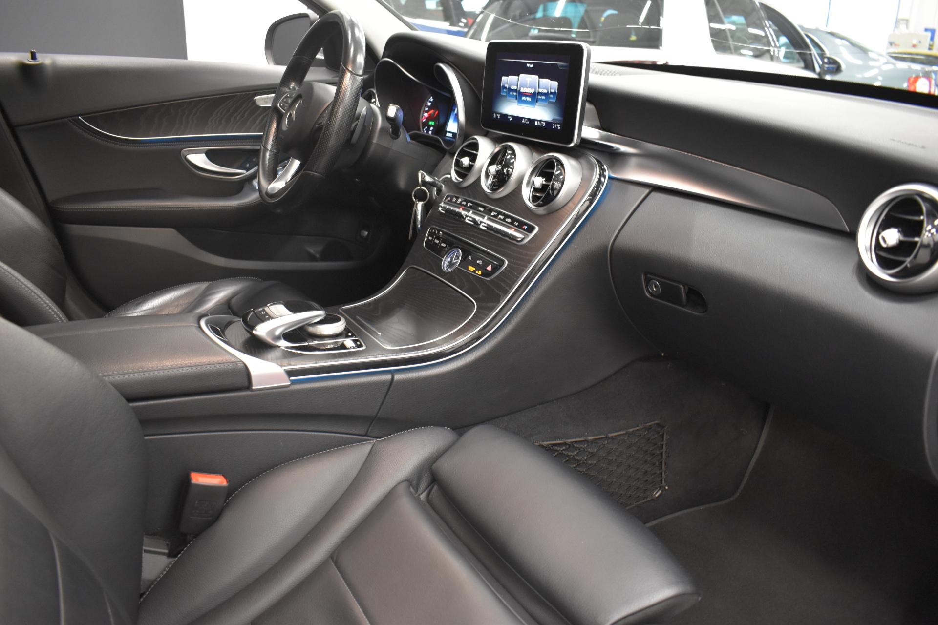 MERCEDES-BENZ C 2015