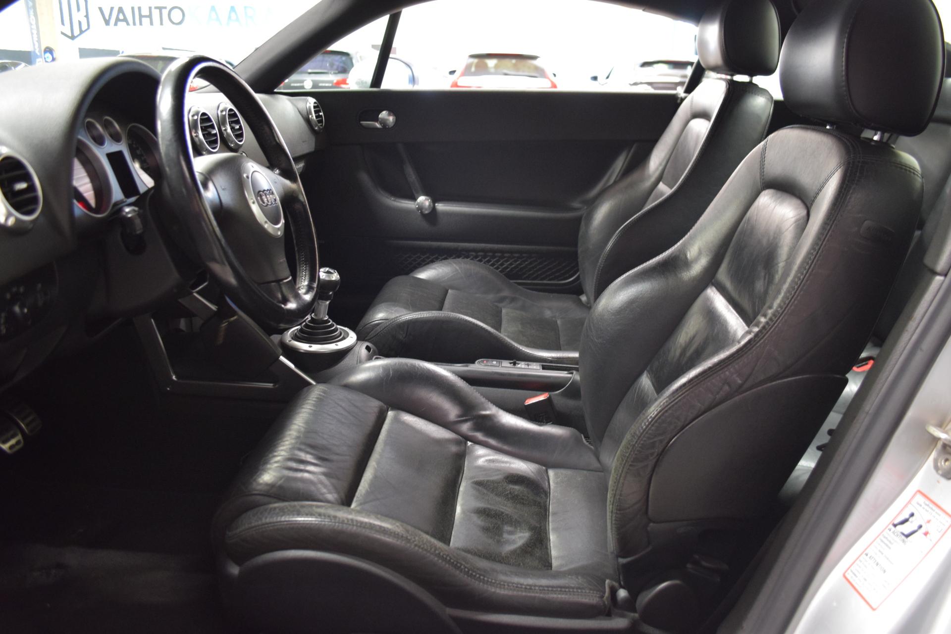 AUDI TT 2001