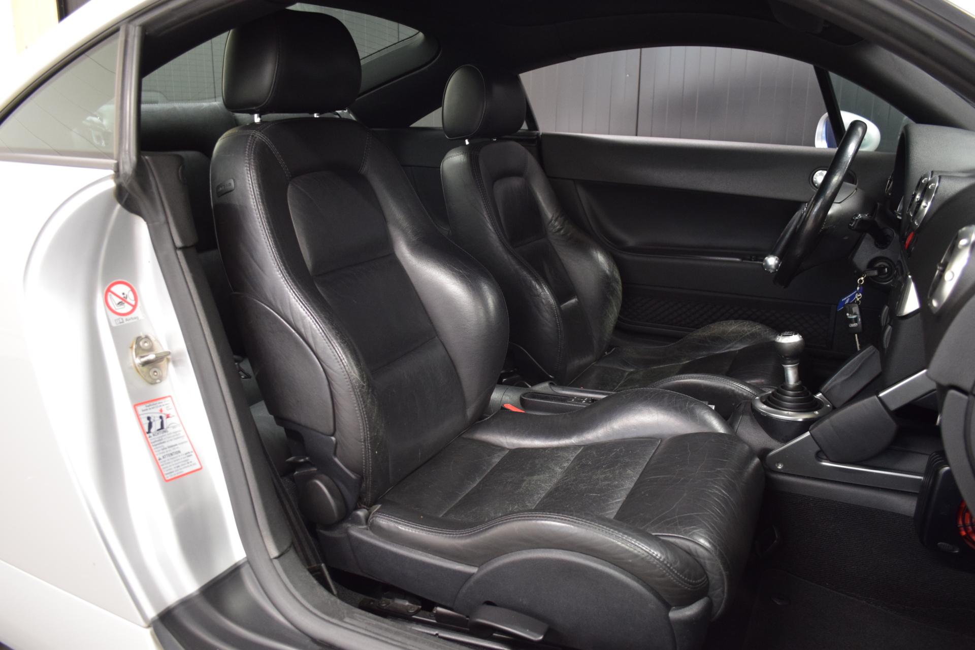 AUDI TT 2001