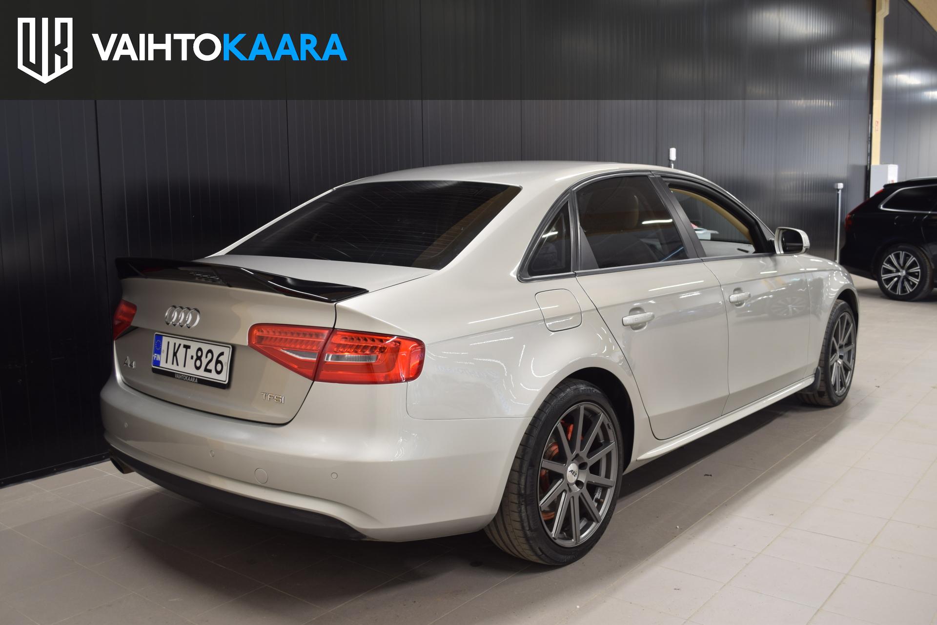 AUDI A4 2012