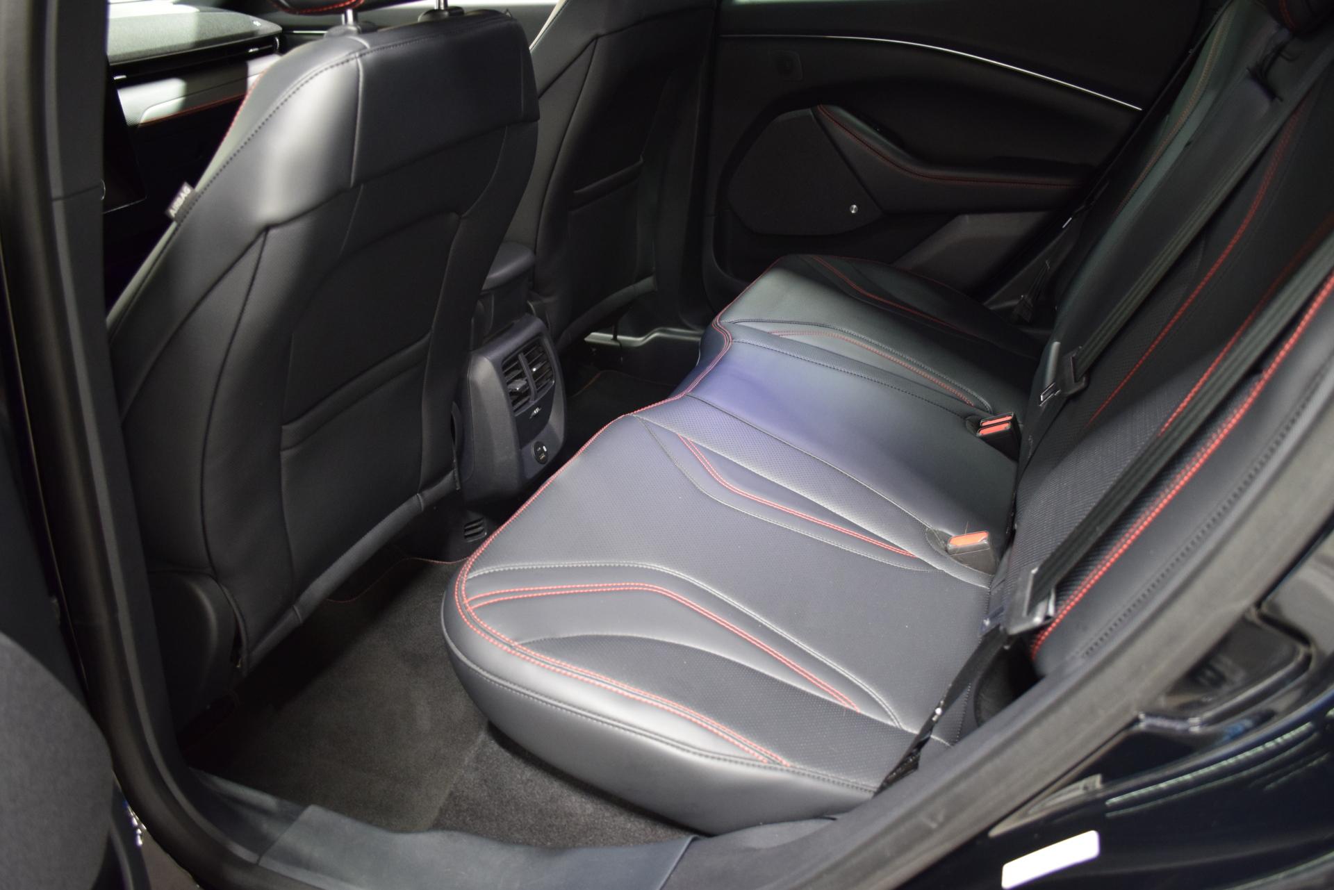 FORD Mustang Mach-E 2022