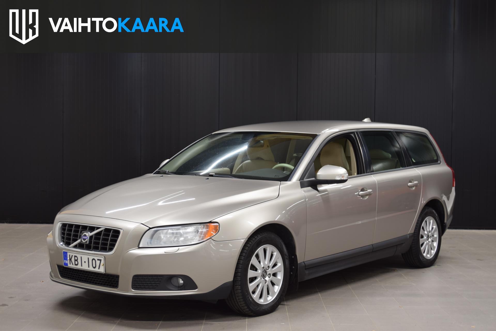 VOLVO V70 1
