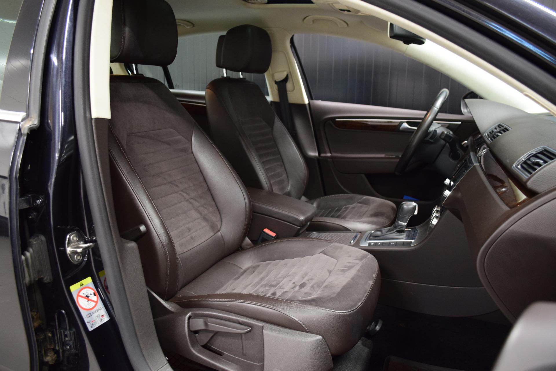 VOLKSWAGEN Passat 2014