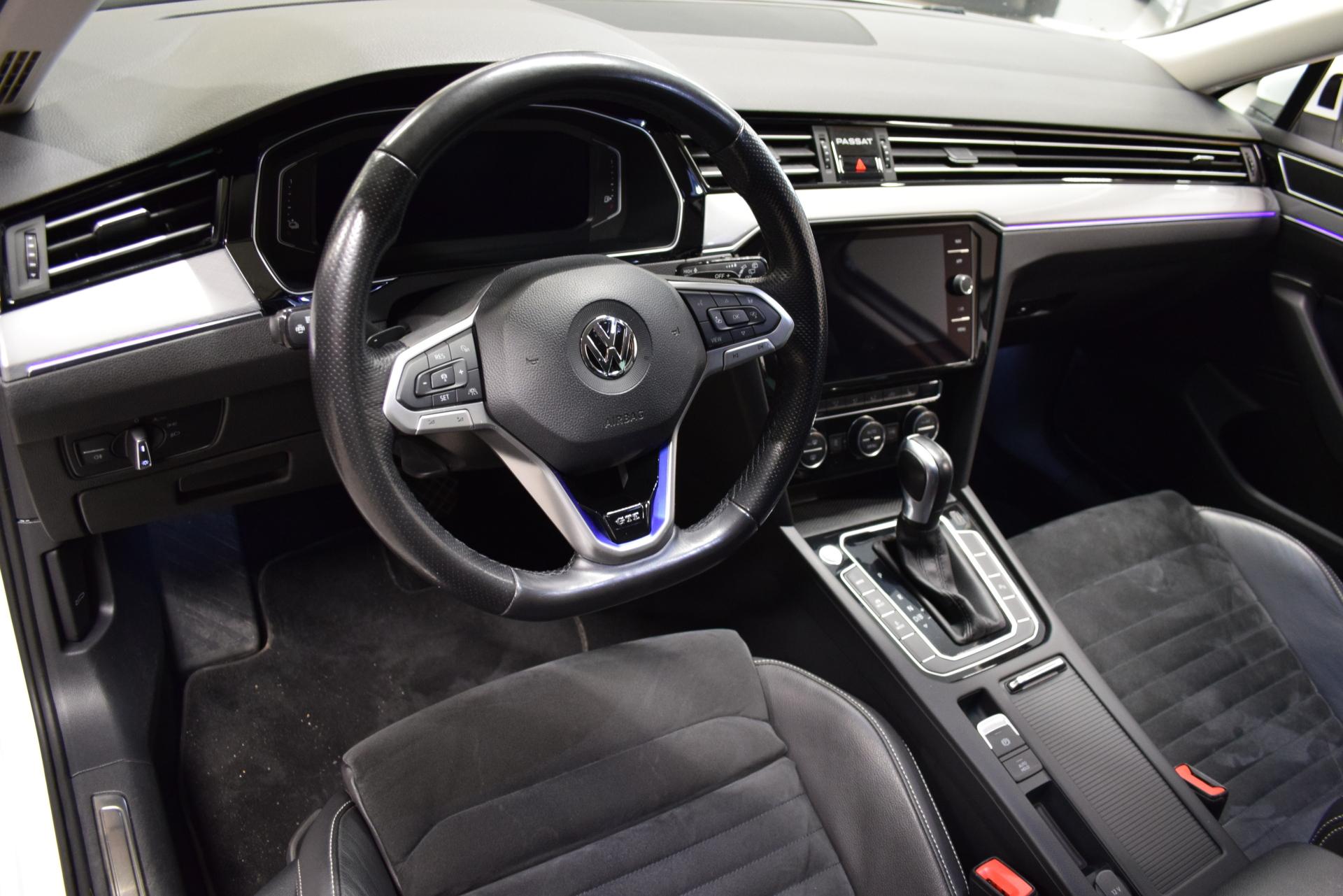 VOLKSWAGEN Passat 2020