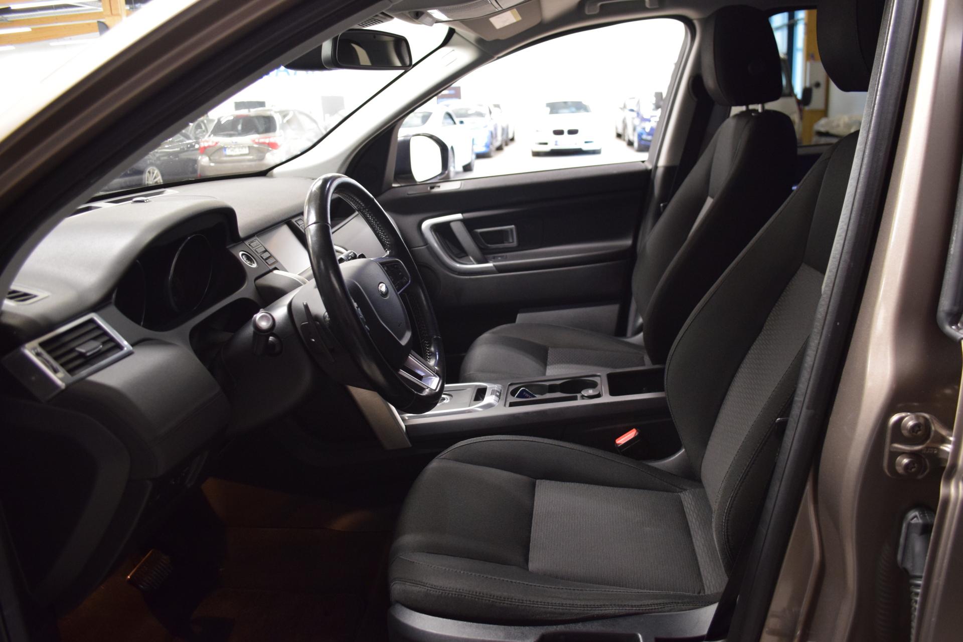 LAND ROVER Discovery Sport 2015