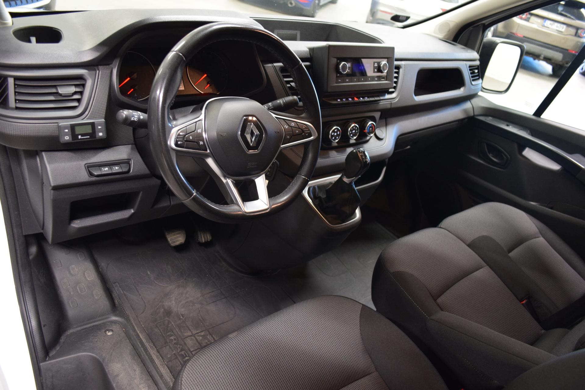 RENAULT Trafic 2023