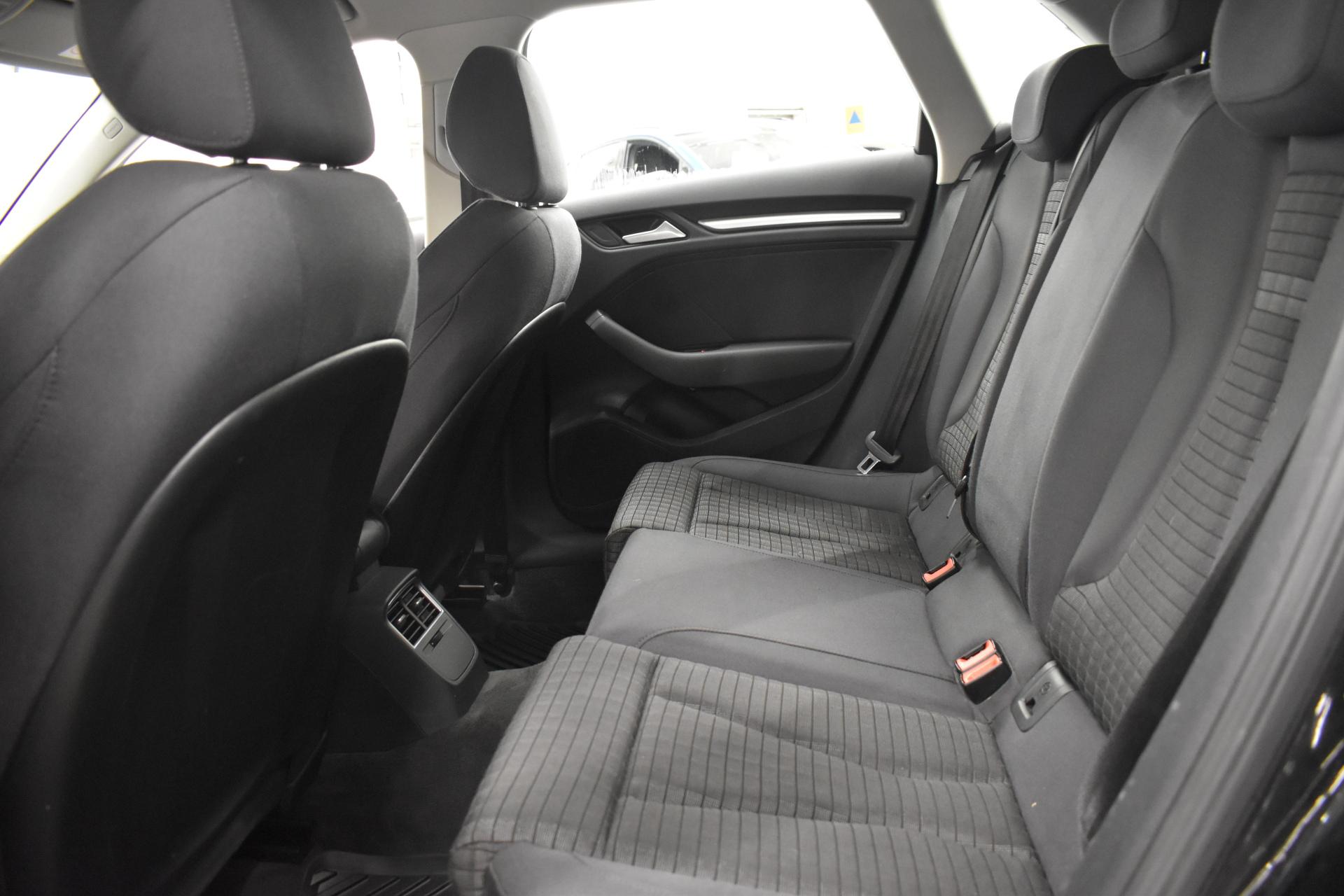 AUDI A3 2014