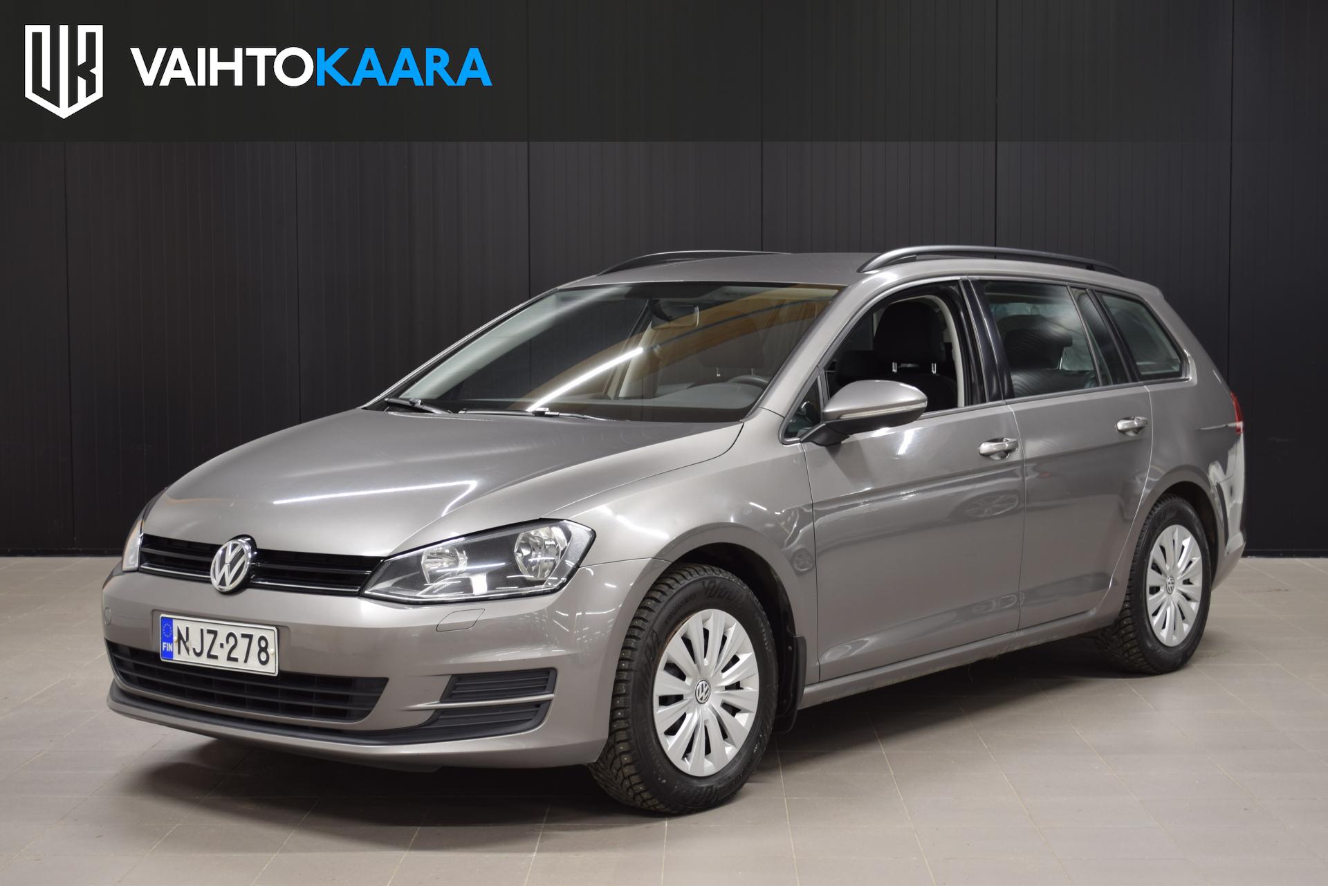 VOLKSWAGEN Golf 2015