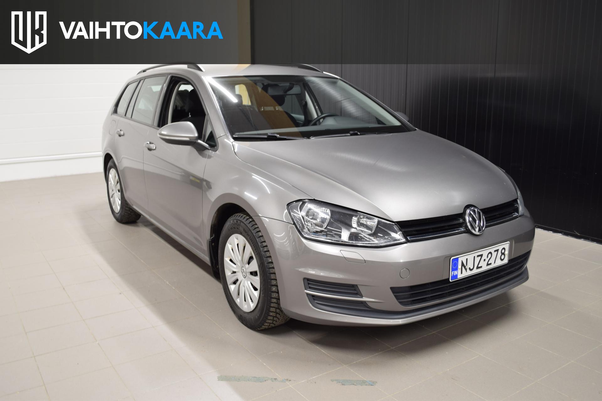 VOLKSWAGEN Golf 2015