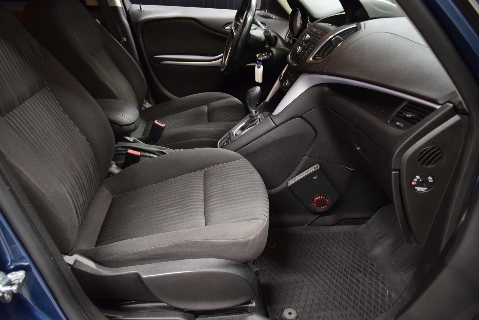 OPEL Zafira Tourer 2013