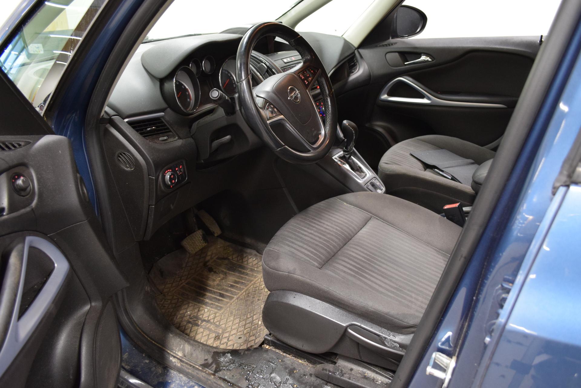 OPEL Zafira Tourer 2013