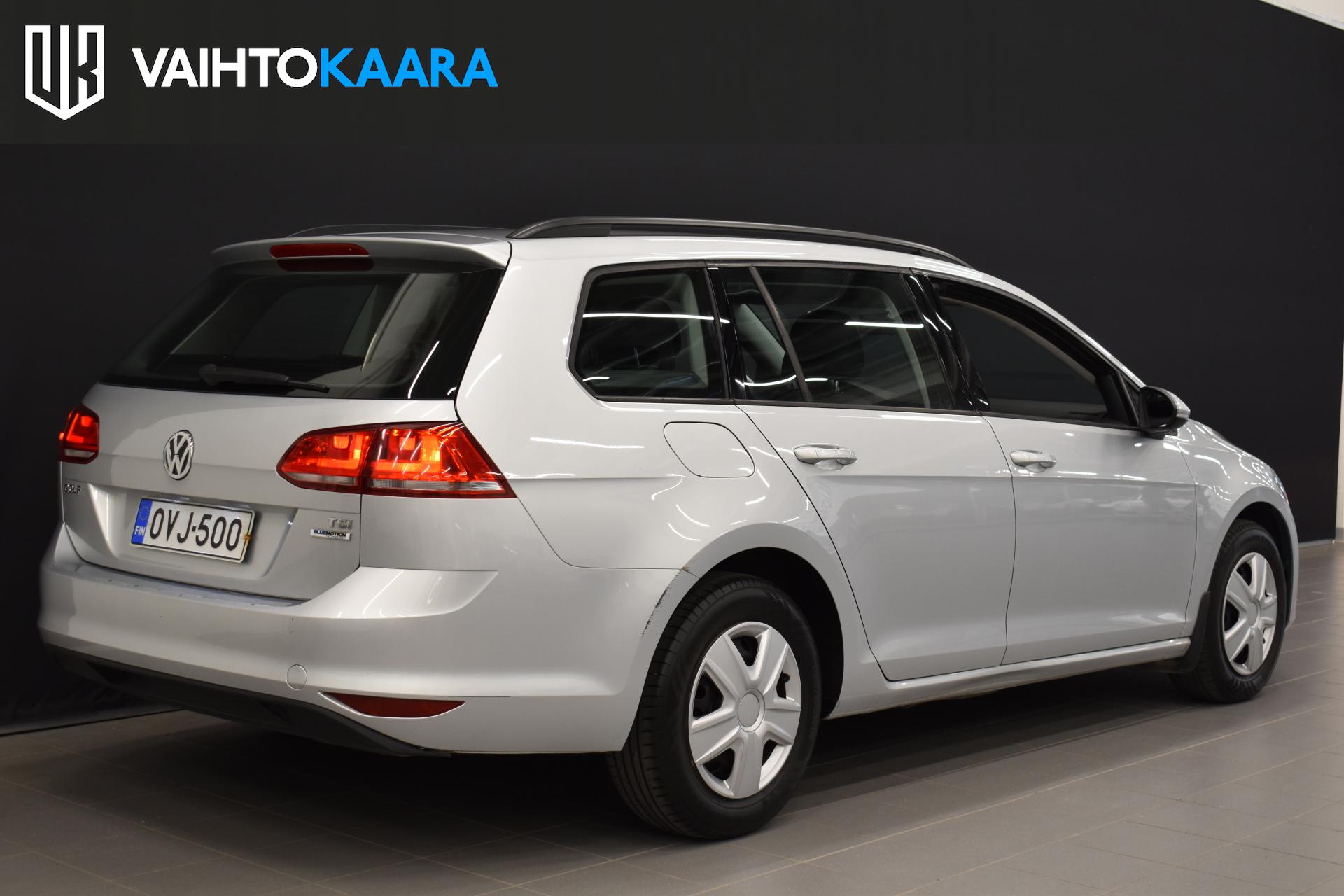 VOLKSWAGEN Golf 2016