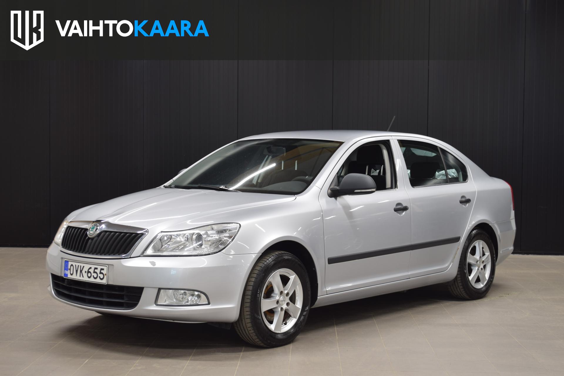 SKODA Octavia 2012