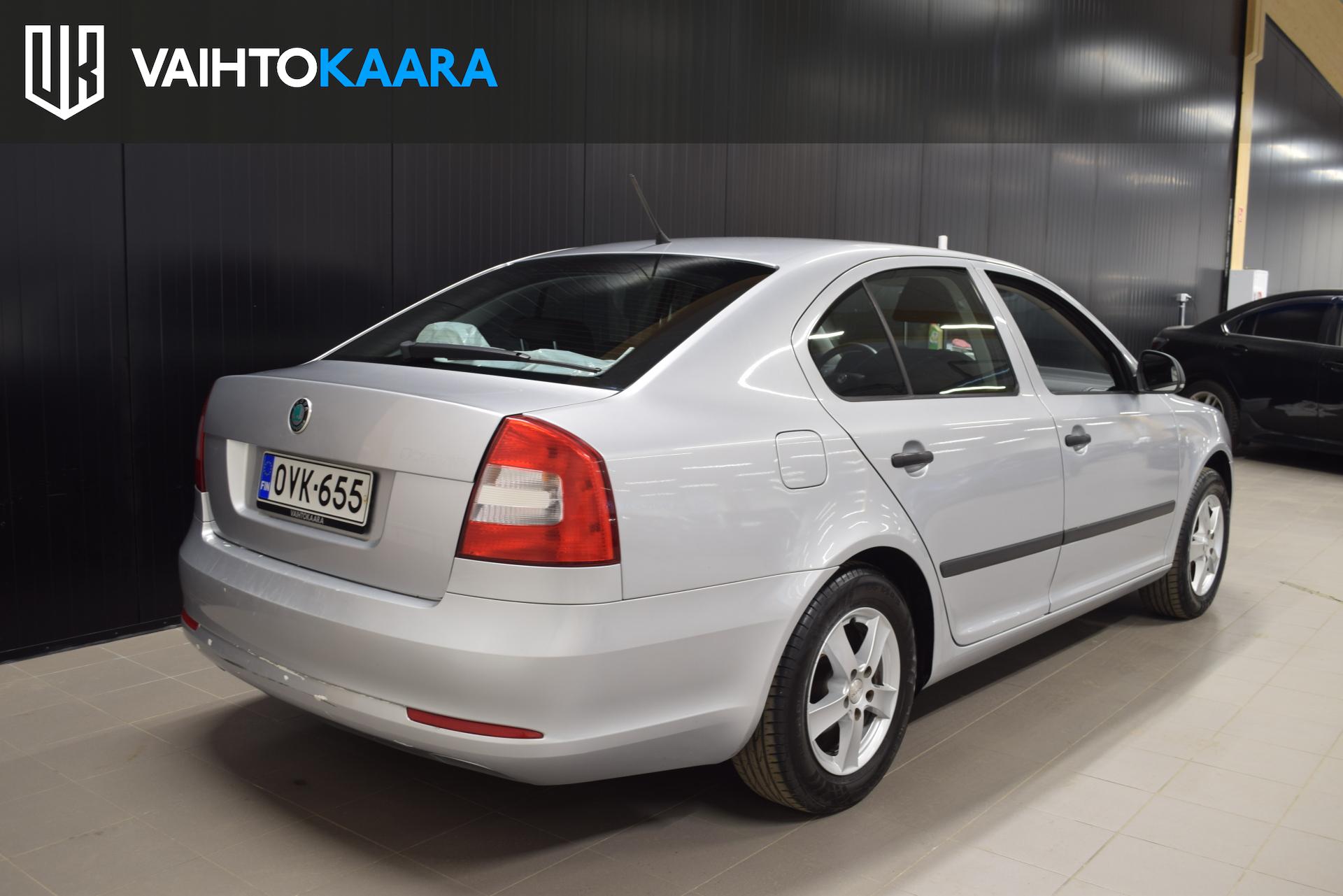 SKODA Octavia 2012