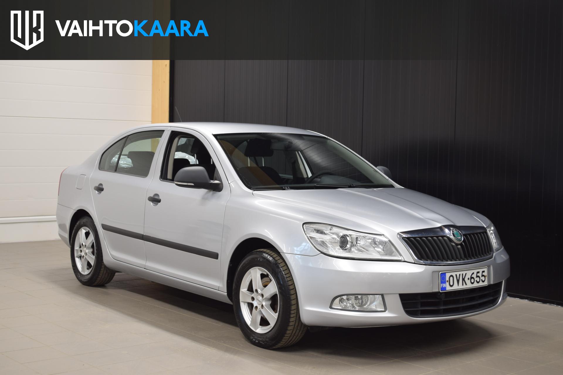 SKODA Octavia 2012