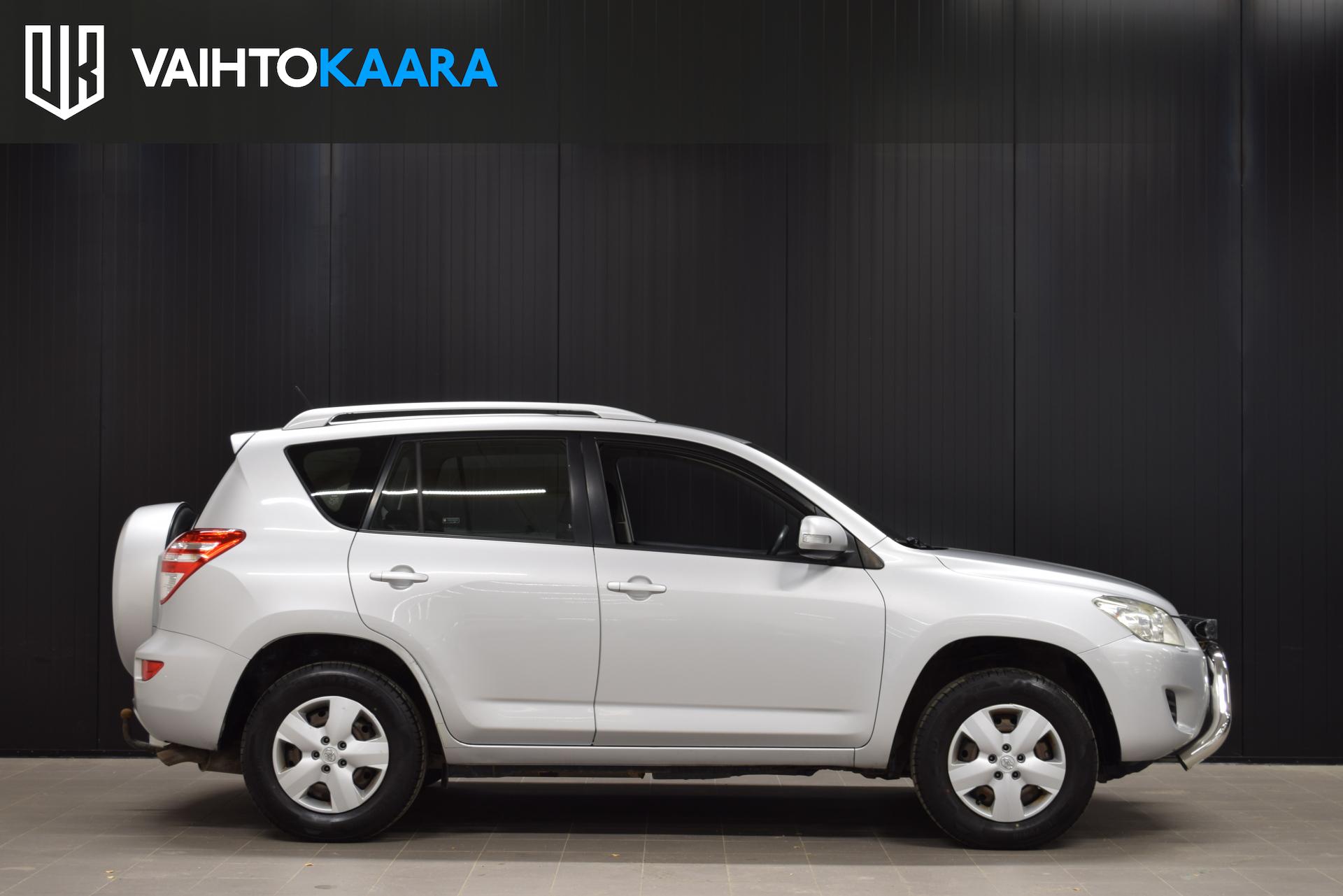 TOYOTA RAV4 6