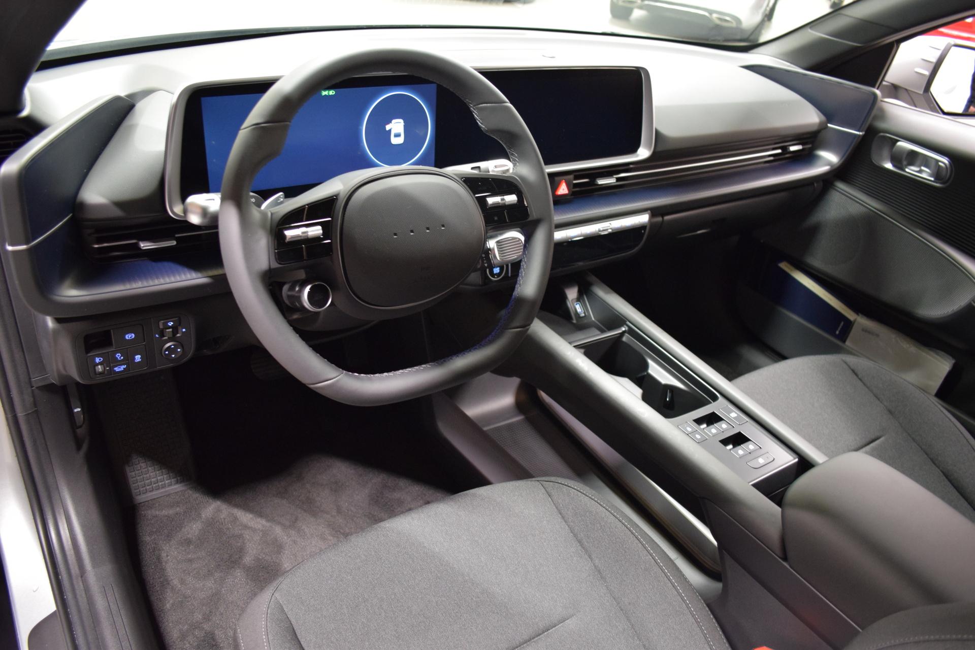 HYUNDAI Ioniq 6 2025