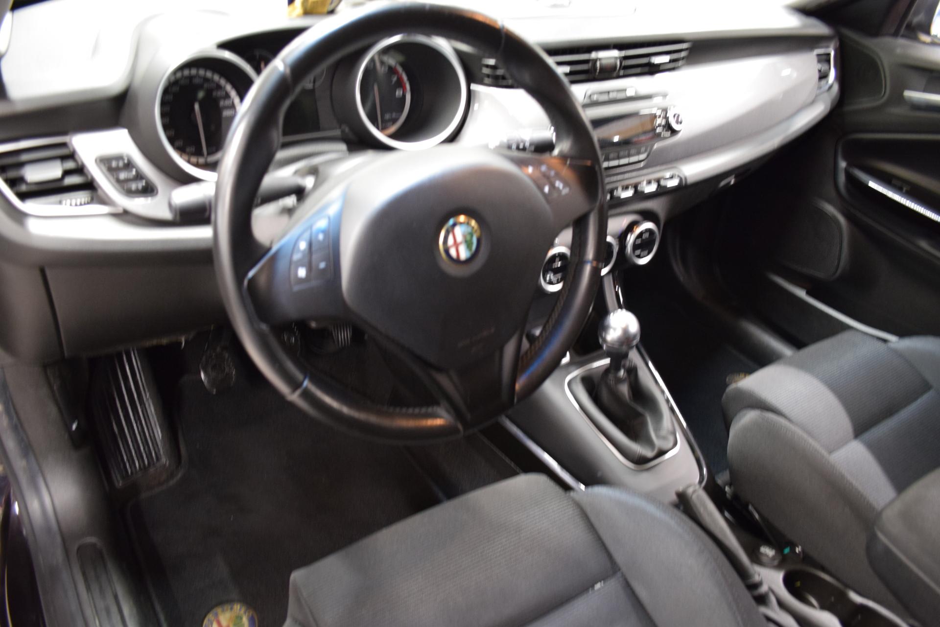 ALFA ROMEO Giulietta 2012