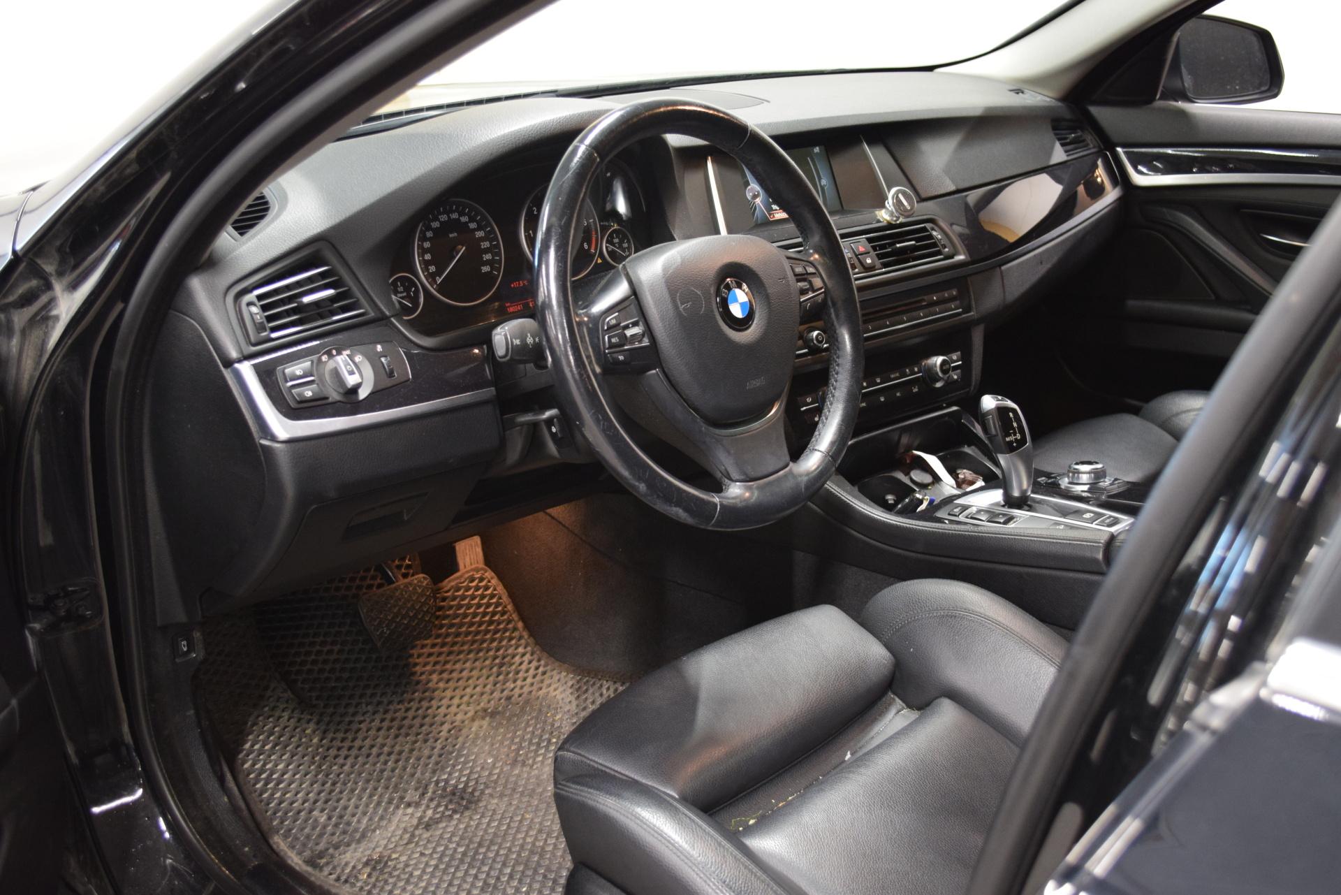 BMW 520 2015