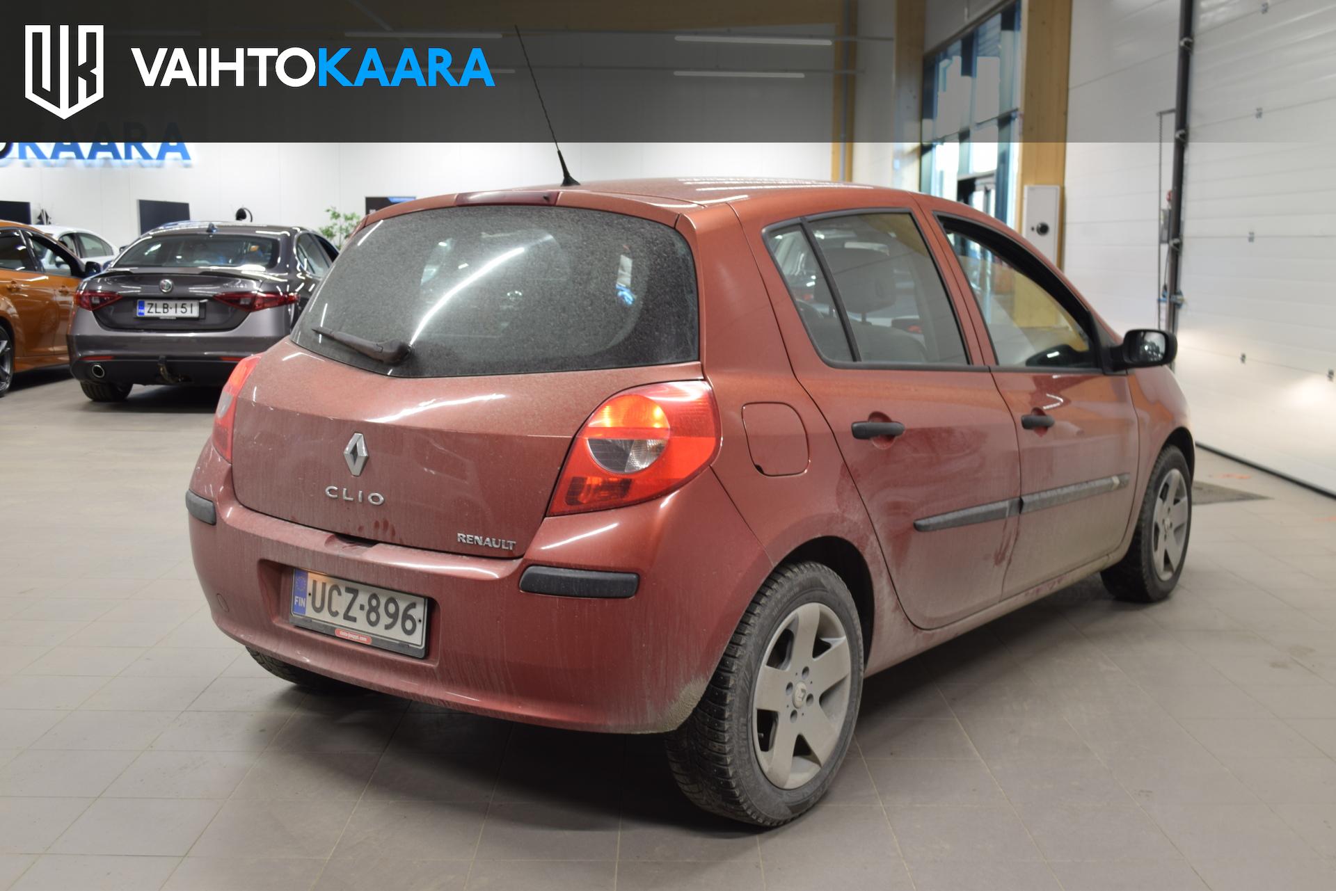 RENAULT Clio 2006