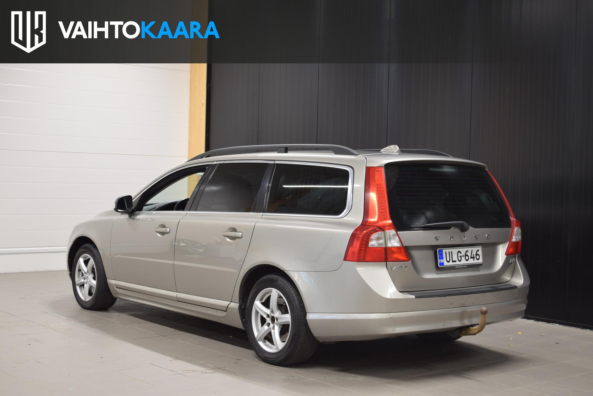 VOLVO V70 2011