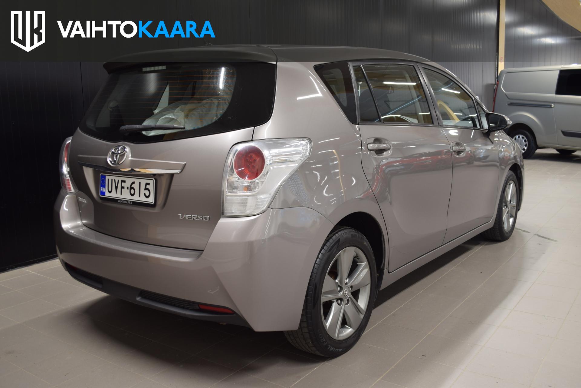 TOYOTA Verso 2015