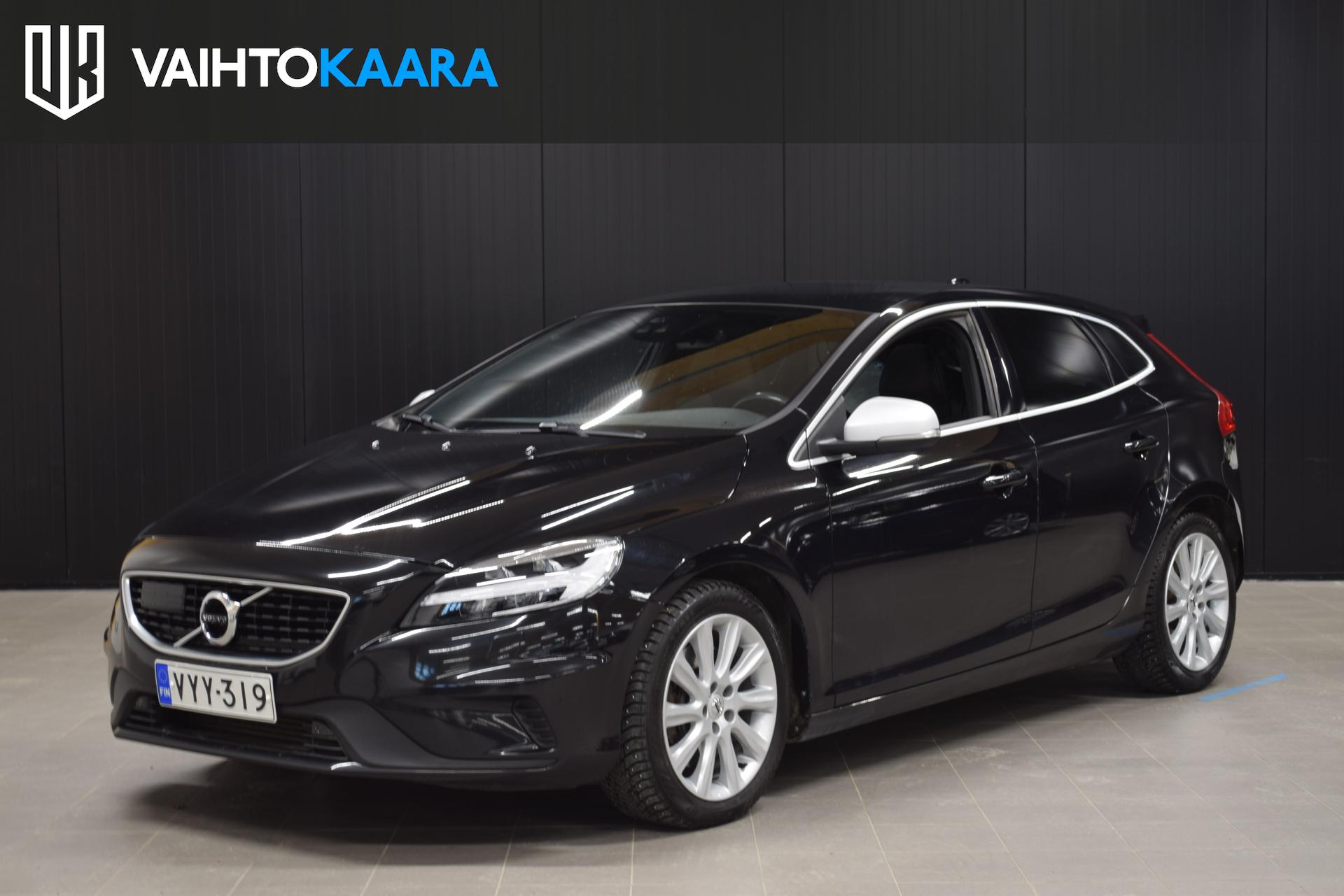 VOLVO V40 2016