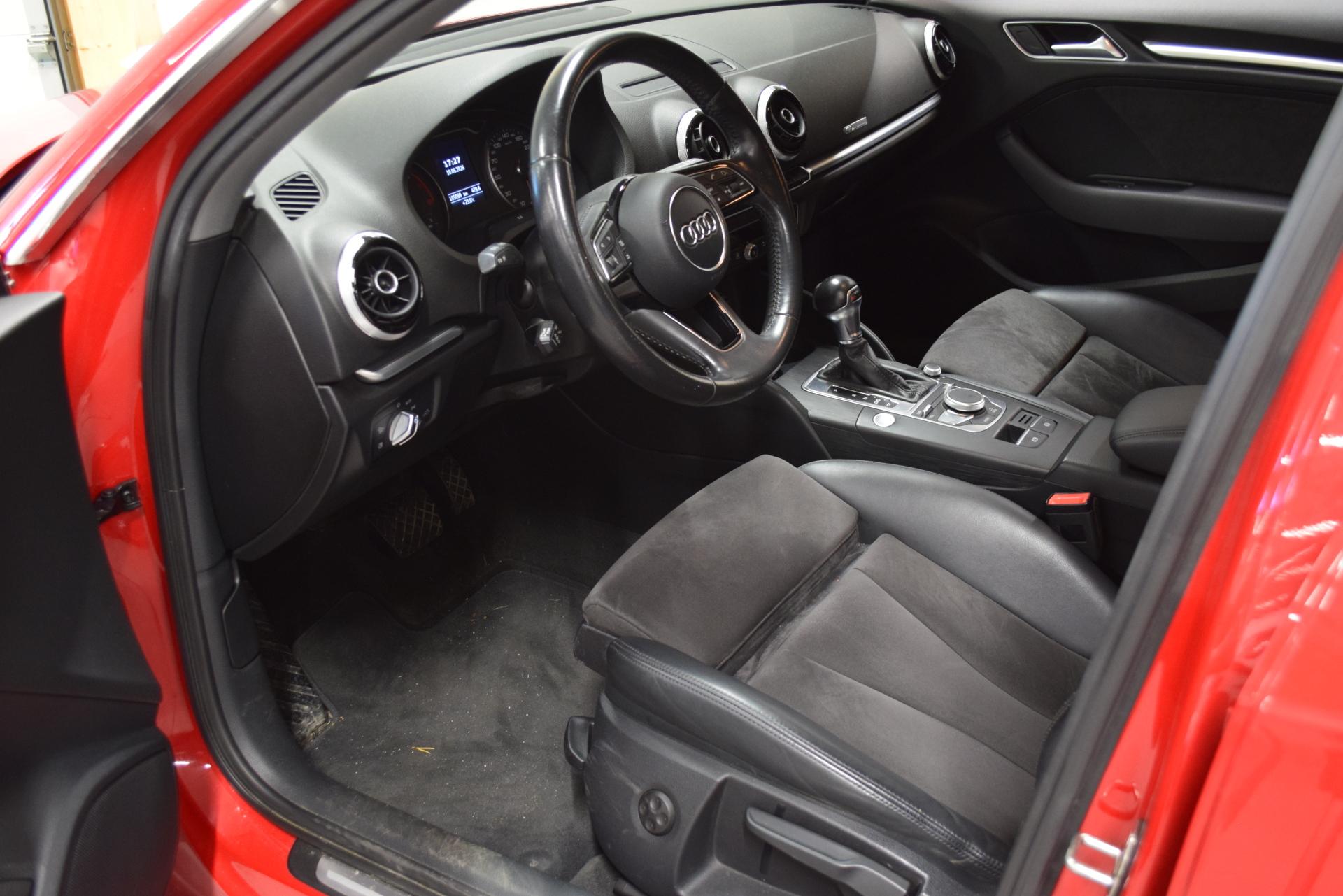 AUDI A3 2017