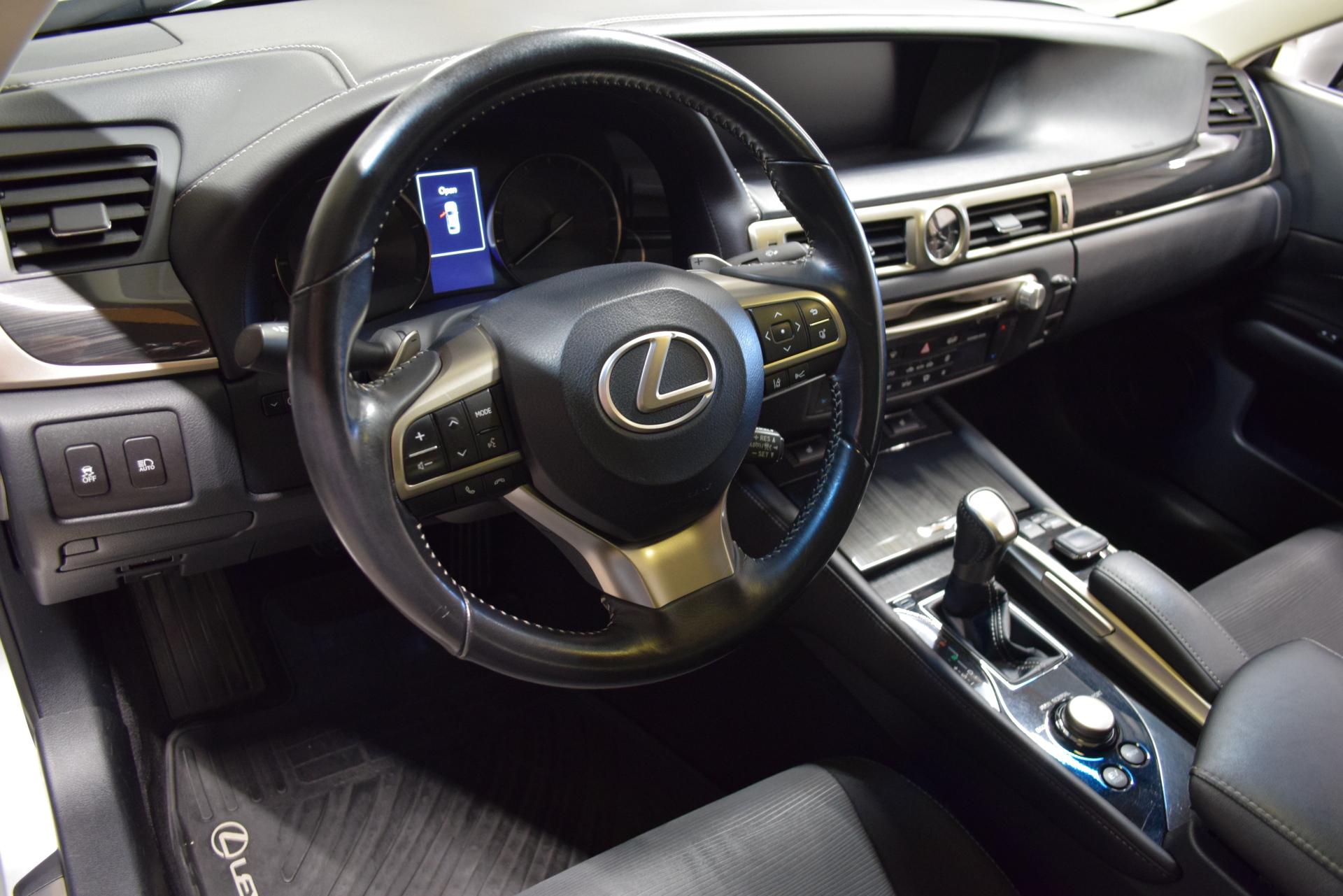 LEXUS GS 2017