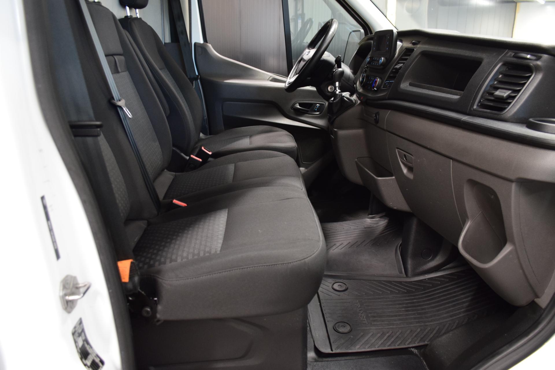 FORD Transit 2023
