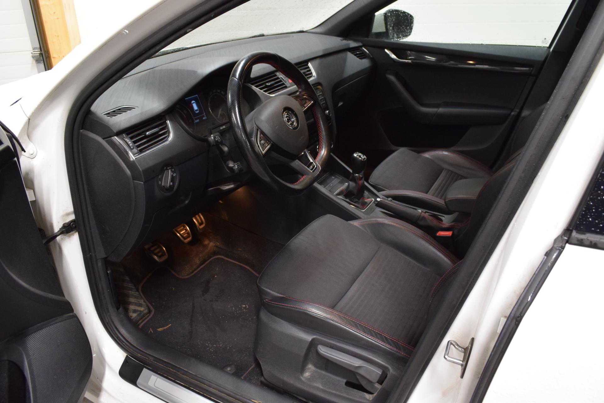 SKODA Octavia 2015