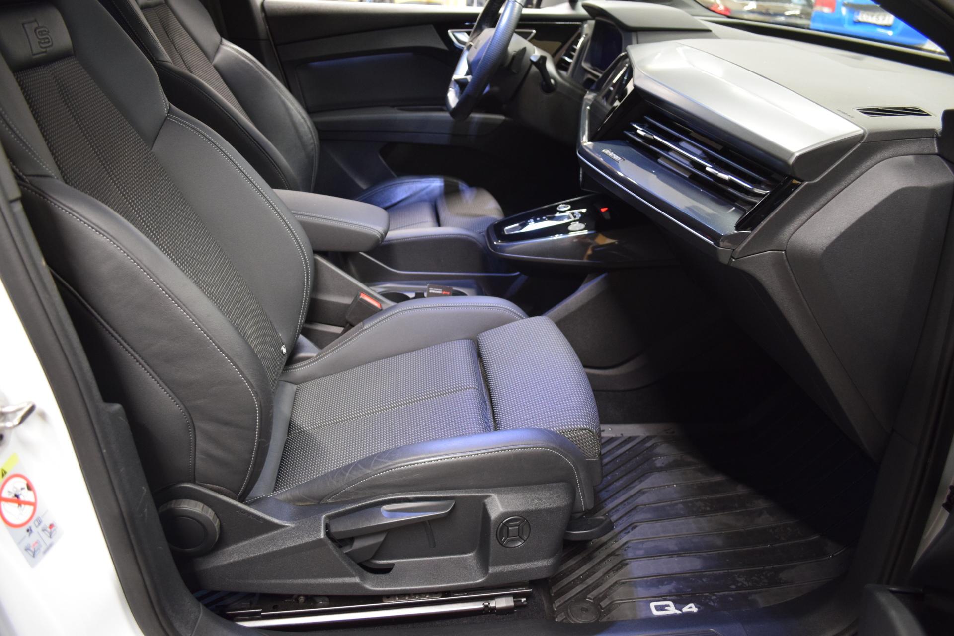 AUDI Q4 e-tron 2023