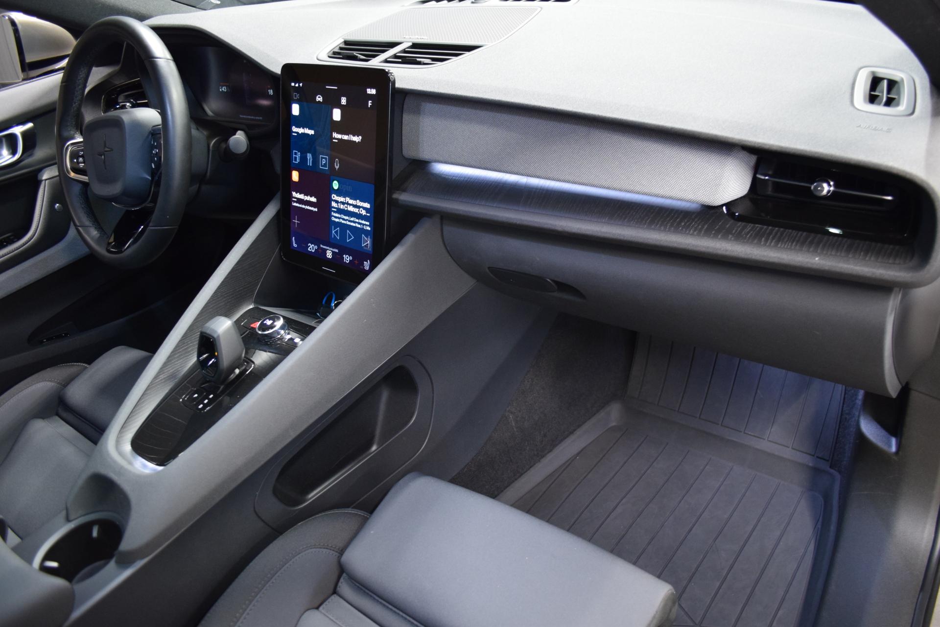 POLESTAR 2 2022