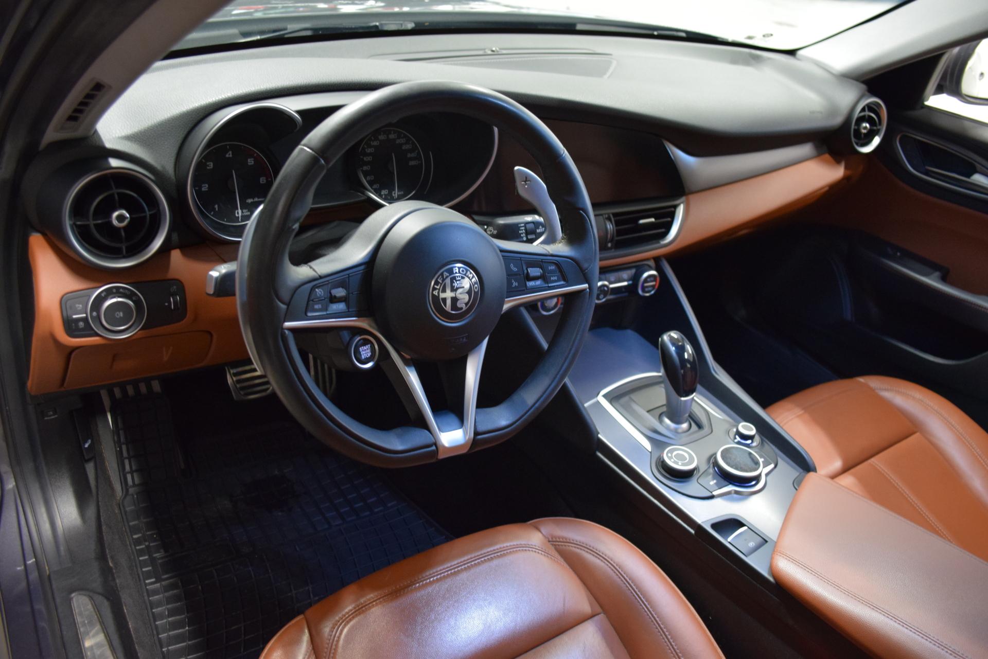 ALFA ROMEO Giulia 2016