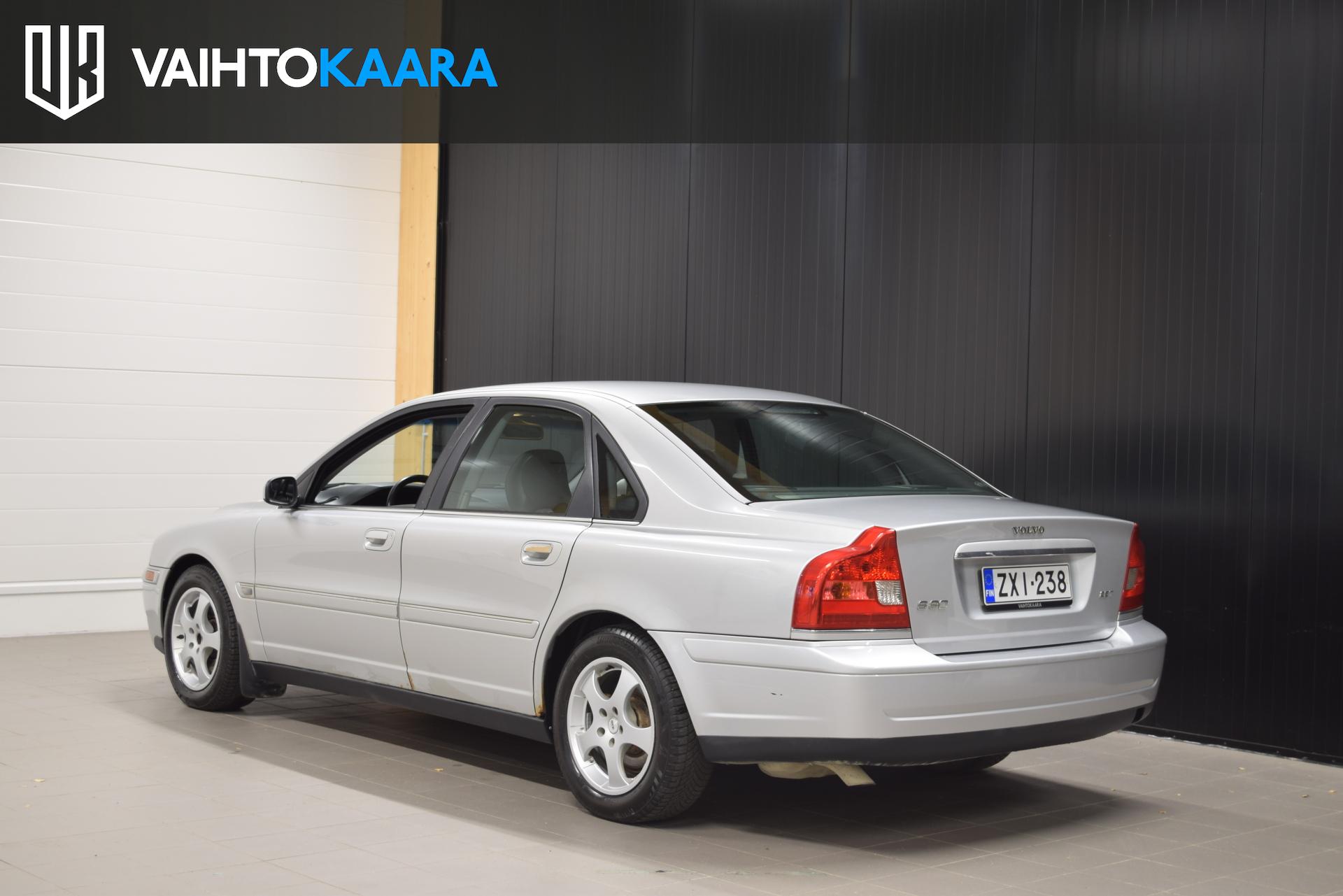 VOLVO S80 2003