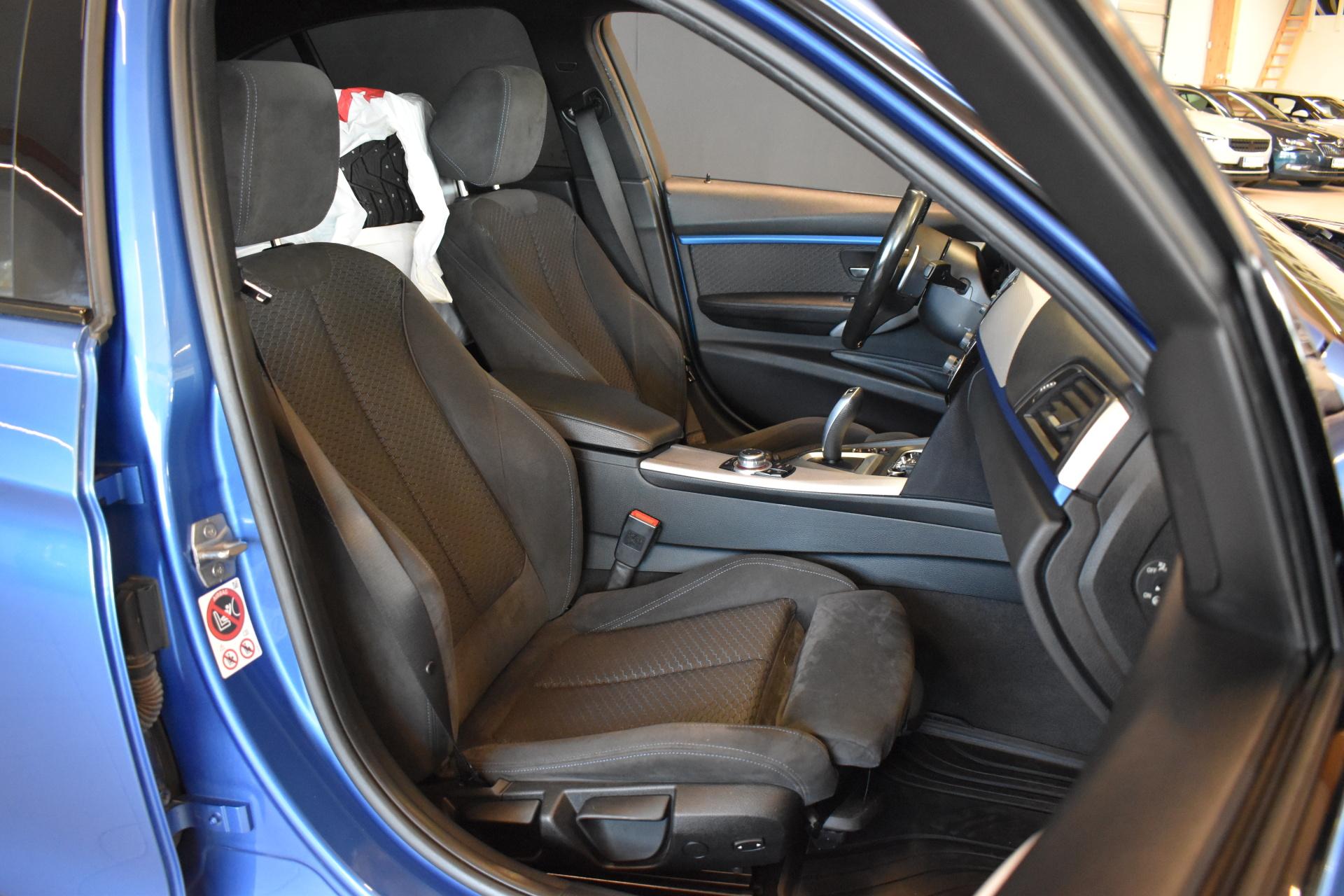 BMW 330 2016