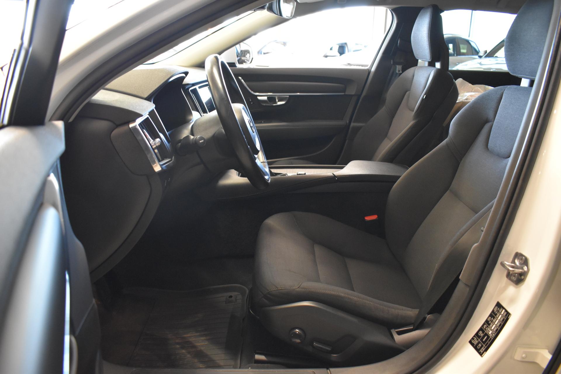 VOLVO V90 2018