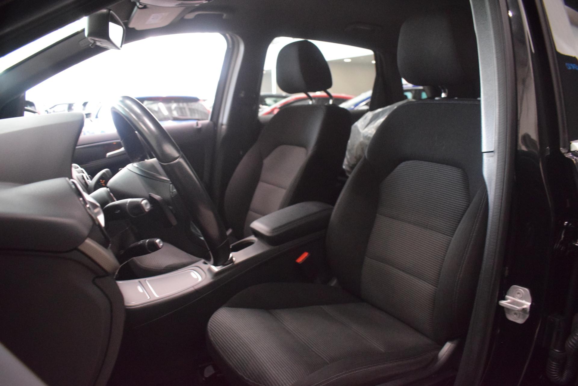 MERCEDES-BENZ B 2015