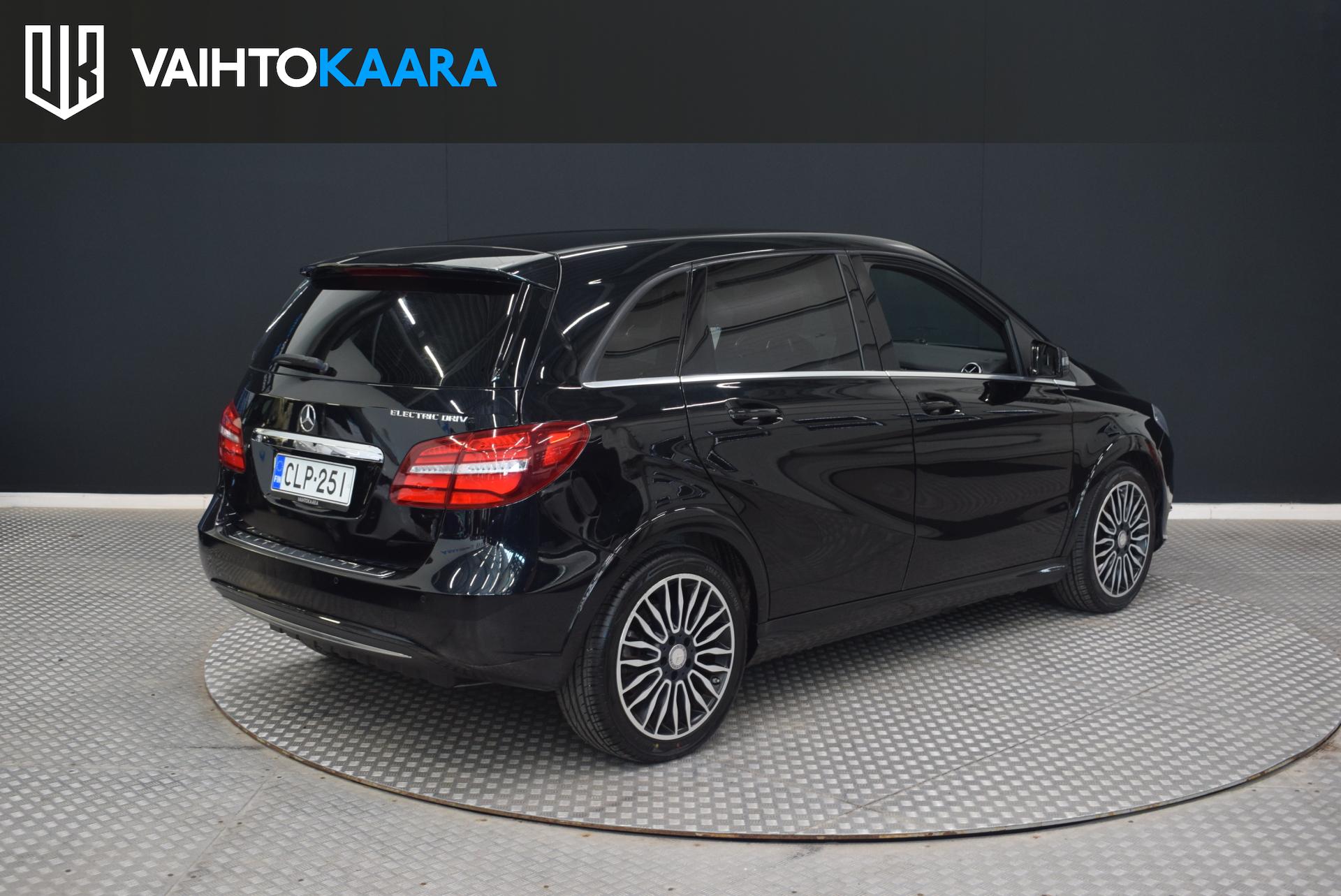 MERCEDES-BENZ B 2015