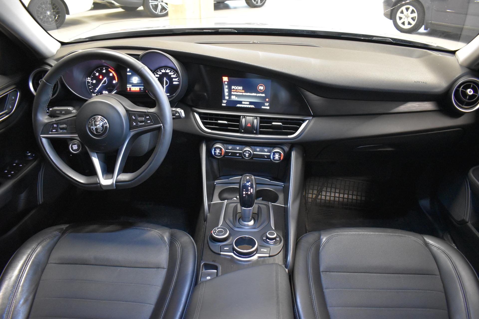 ALFA ROMEO Giulia 2017