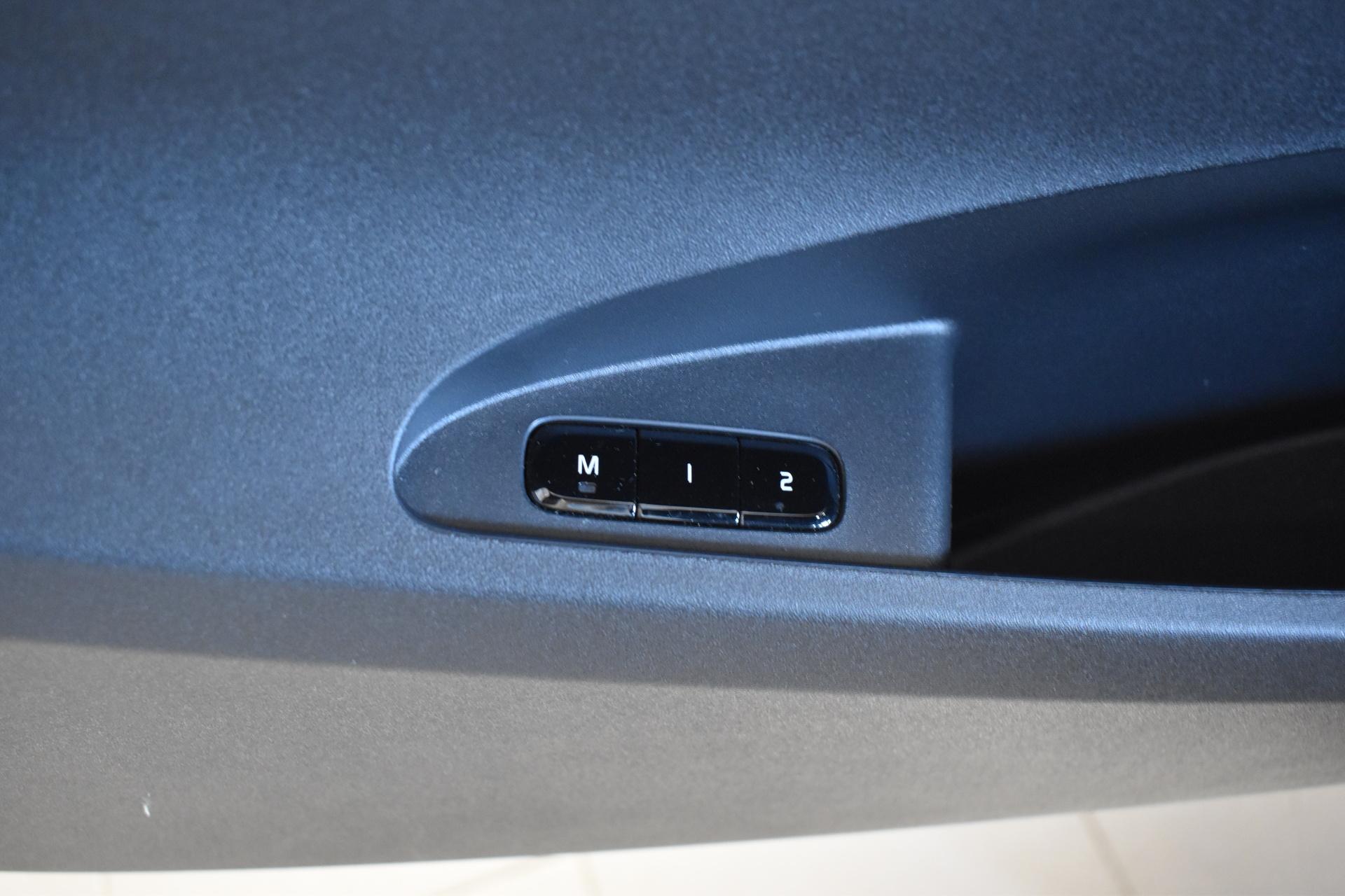 POLESTAR 2 2023