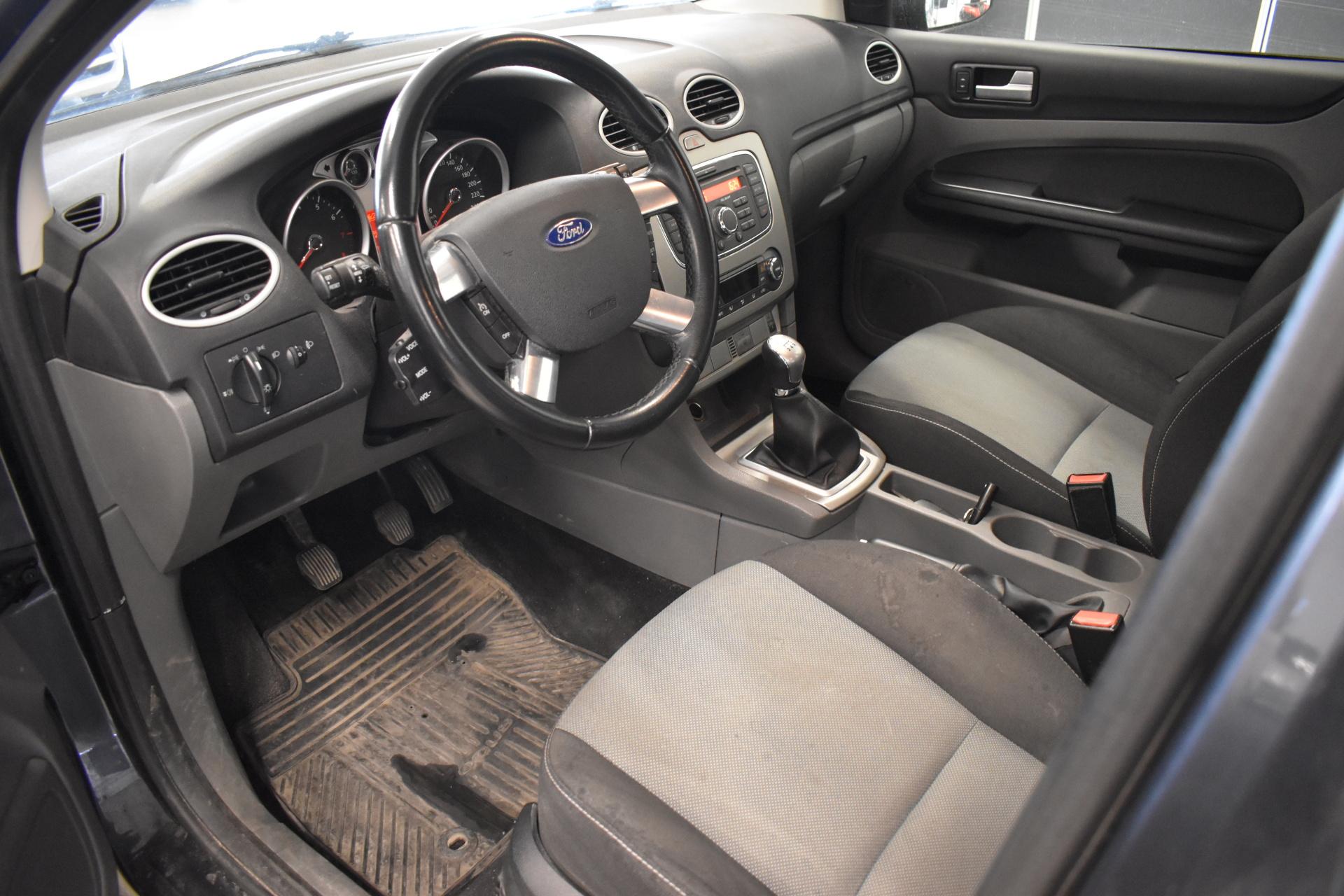 FORD Focus 2010