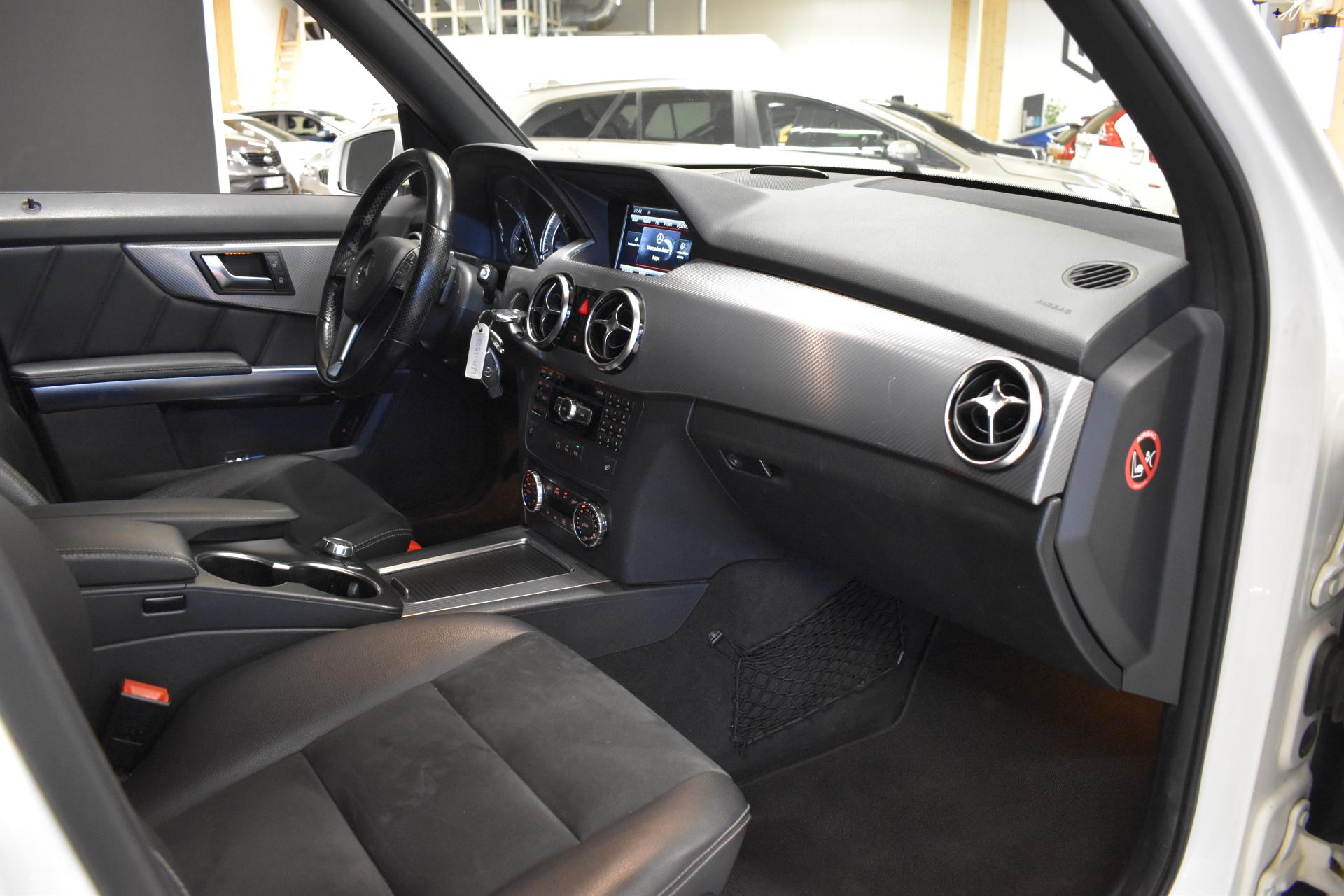 MERCEDES-BENZ GLK 2012