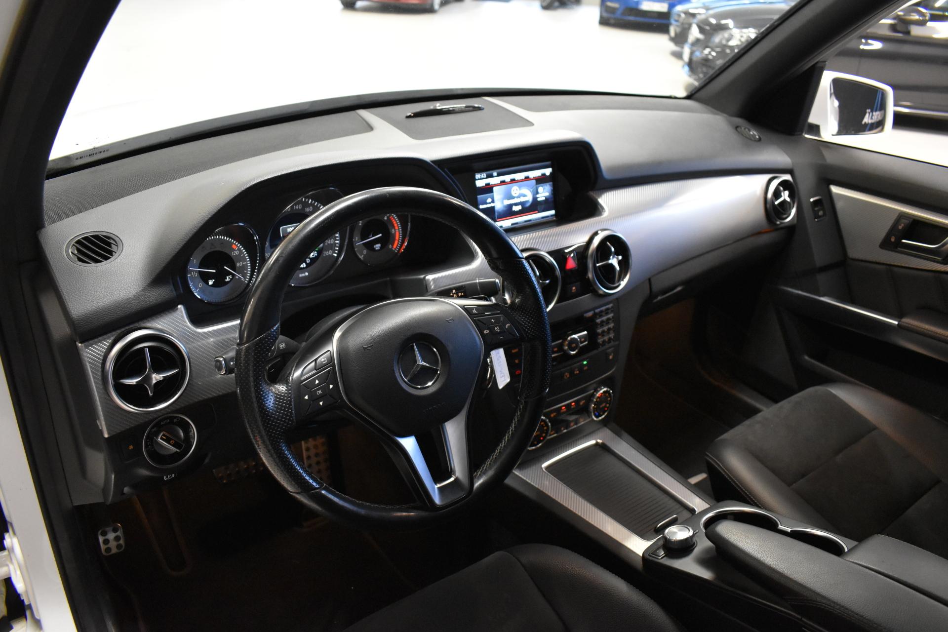 MERCEDES-BENZ GLK 2012