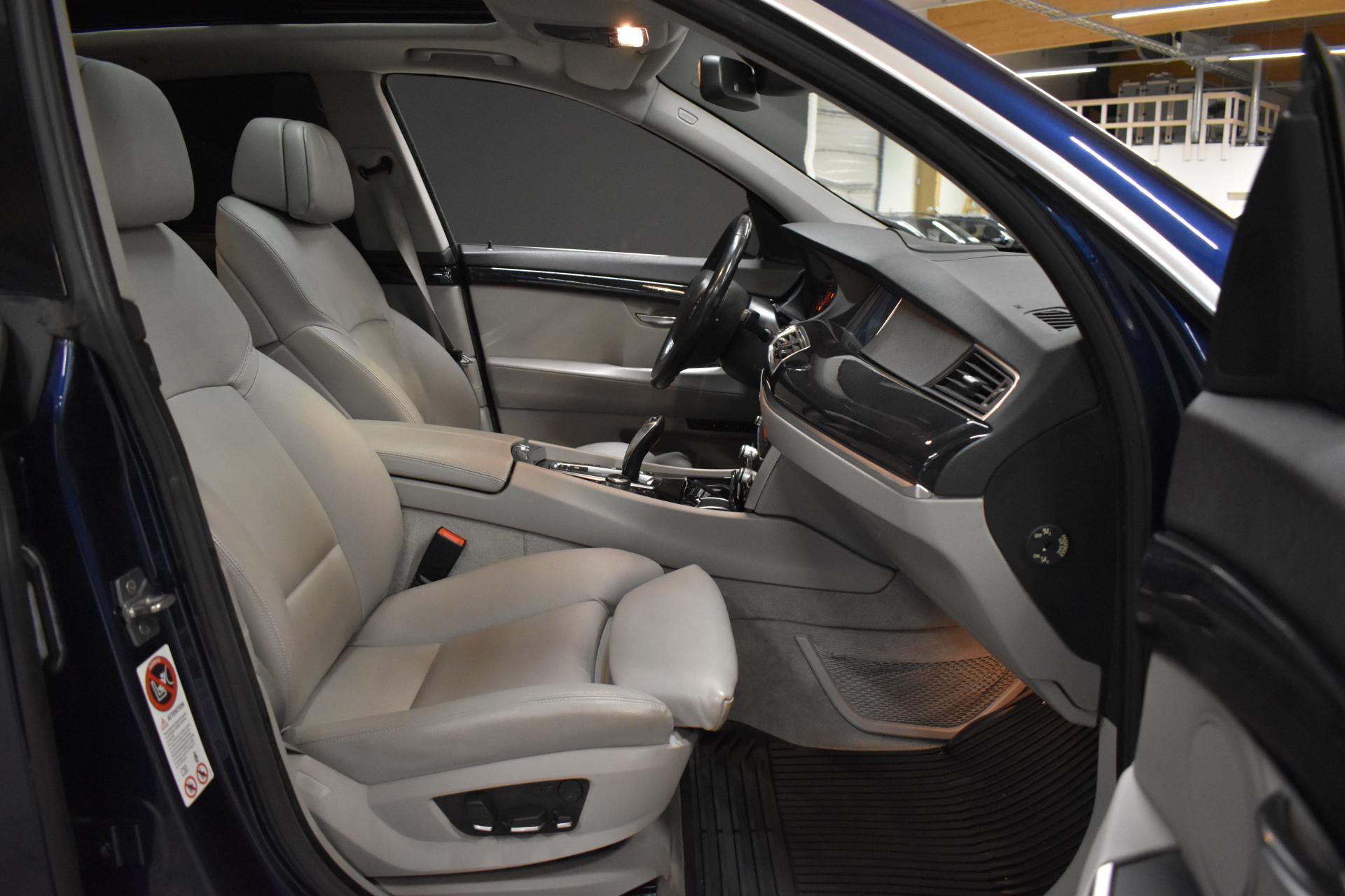 BMW 530 Gran Turismo 2011