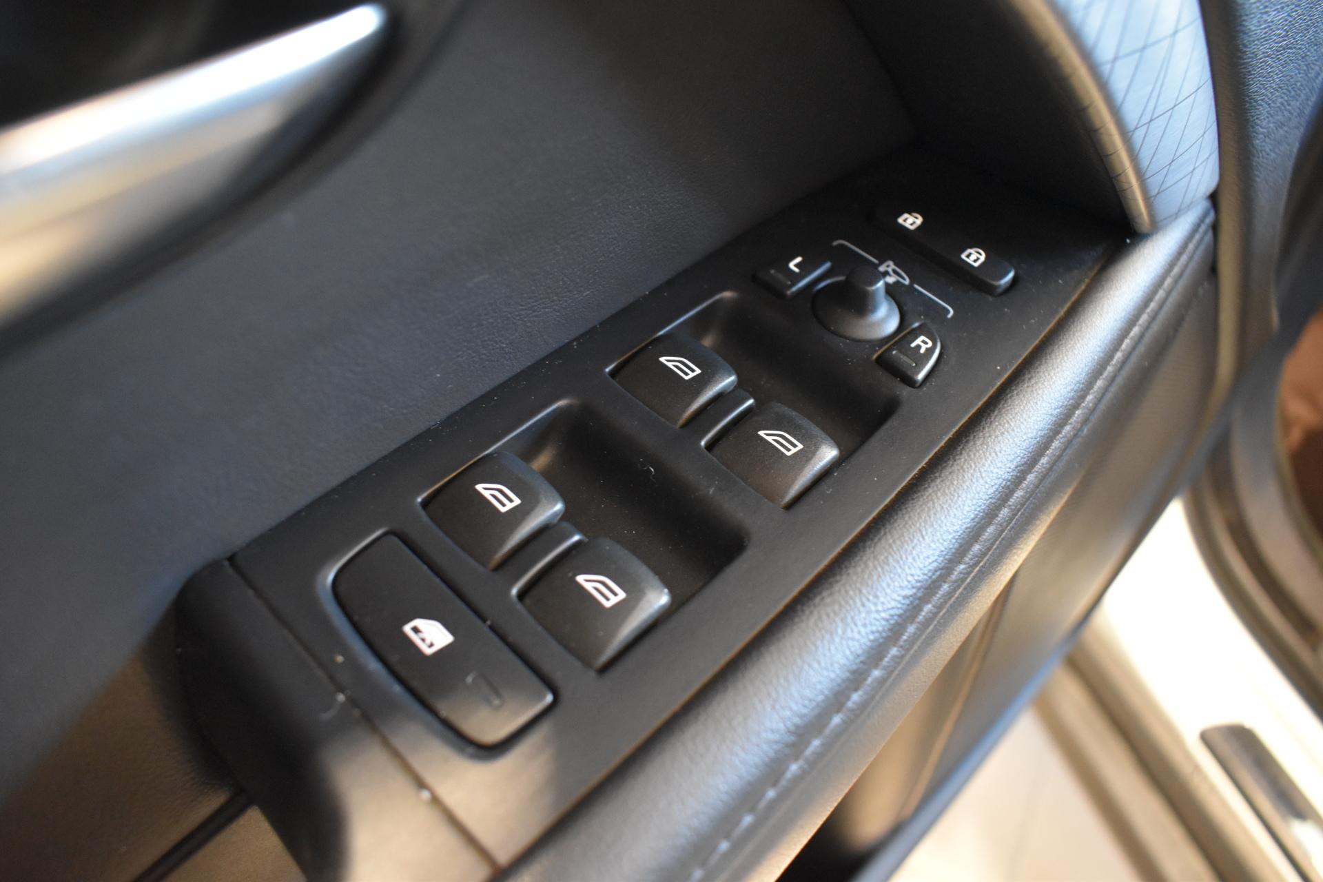 VOLVO XC70 2014