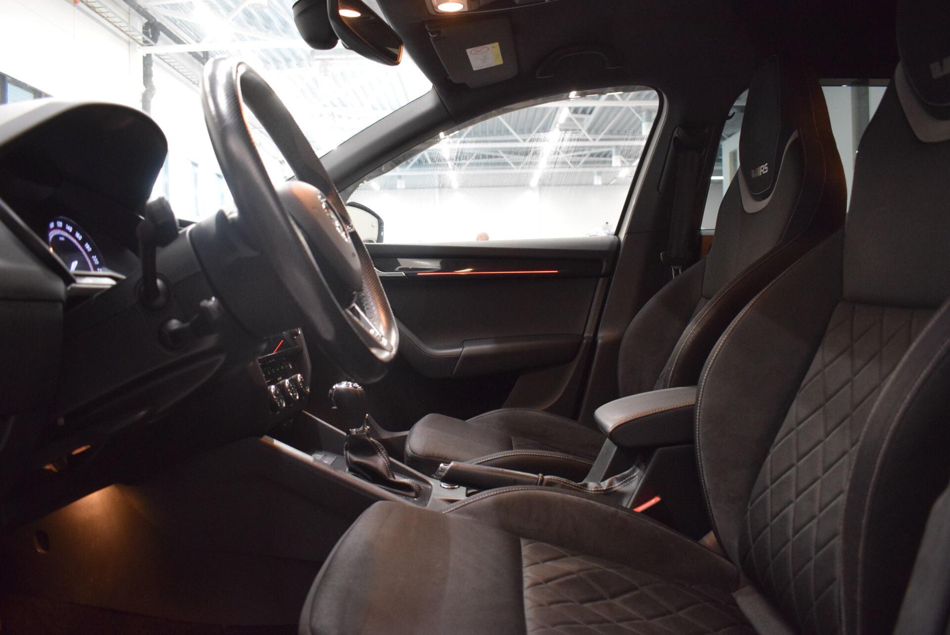 SKODA Octavia 14