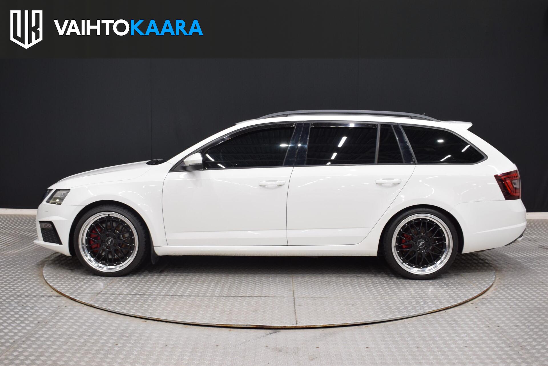 SKODA Octavia 3