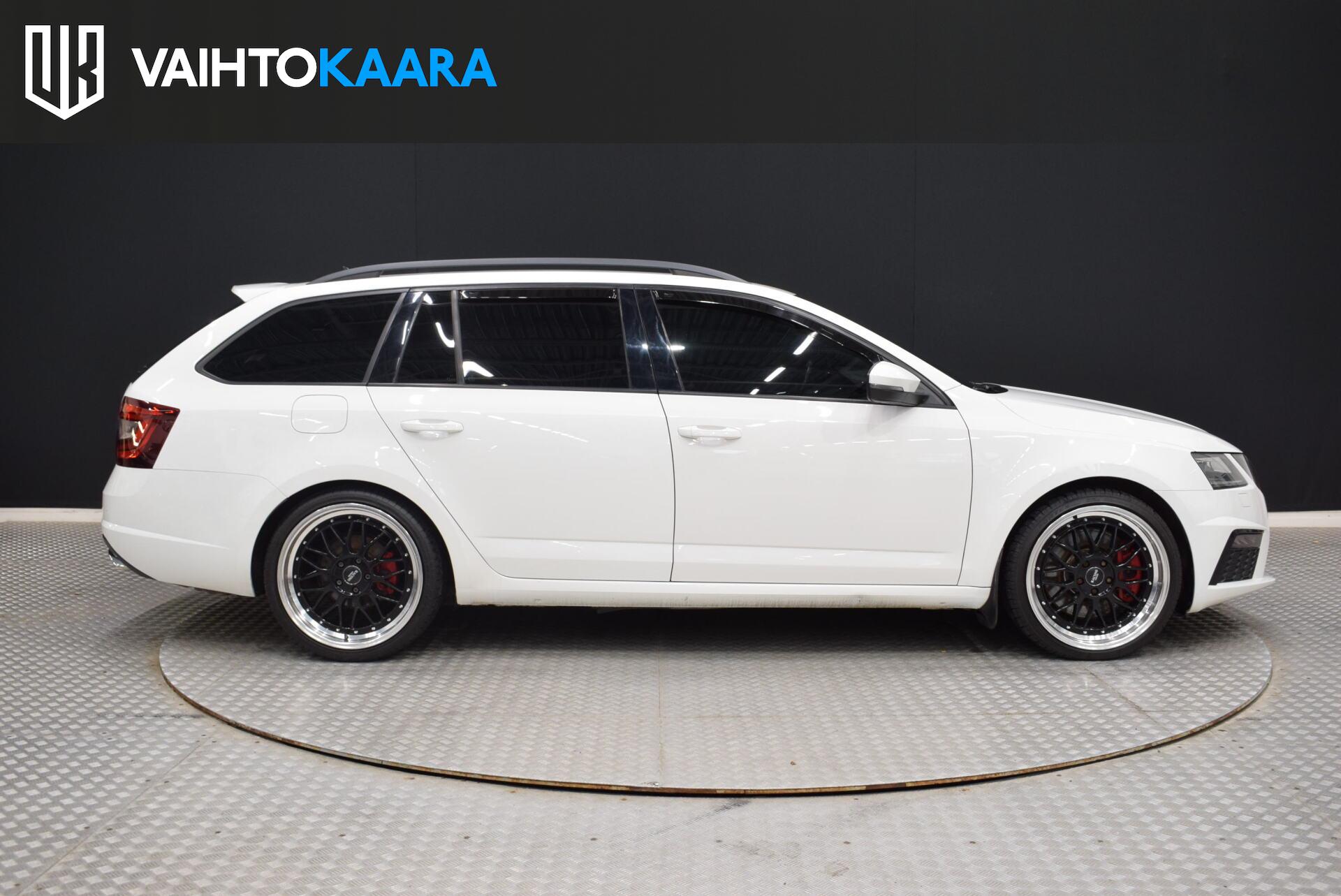 SKODA Octavia 9